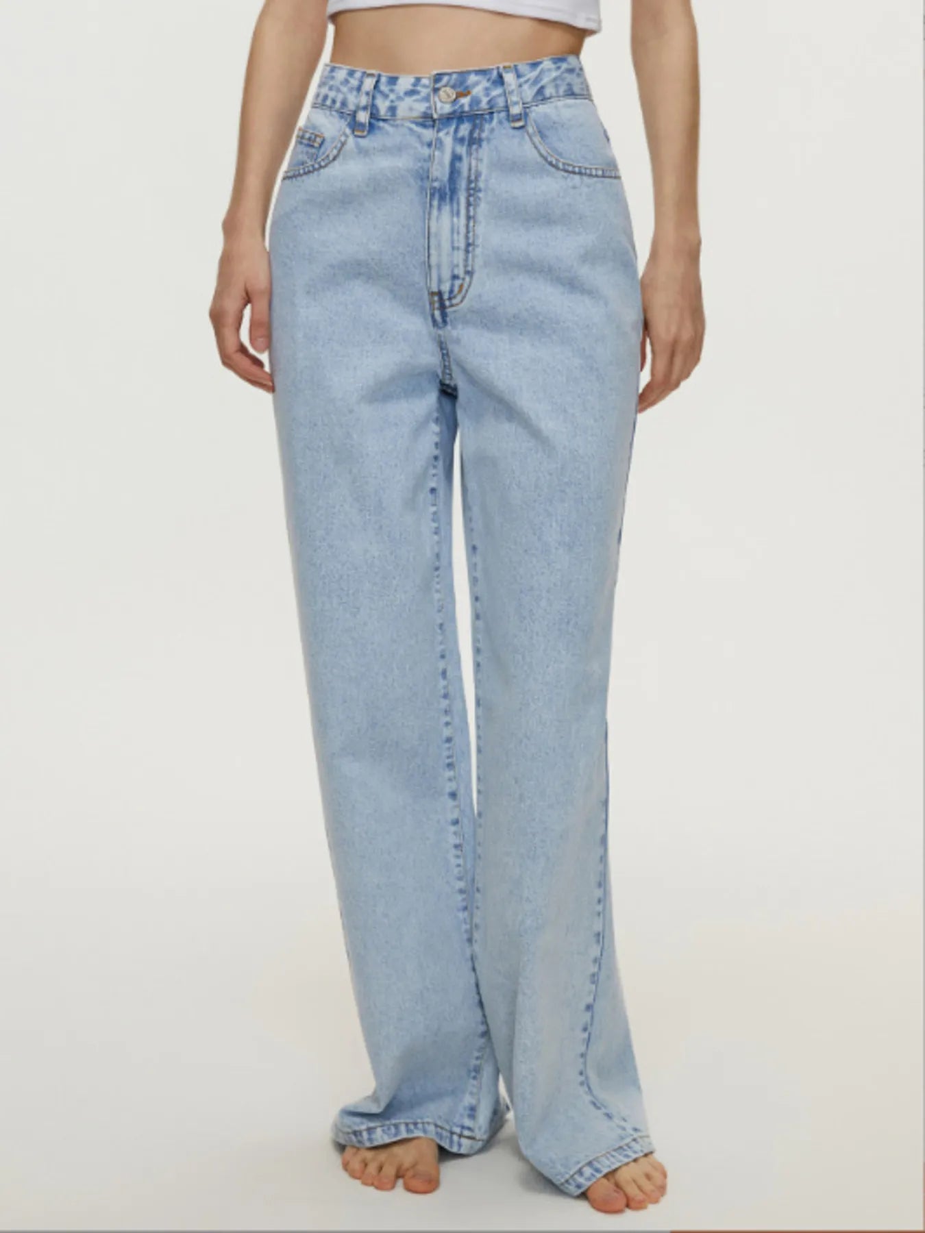 High-Waisted Wide Leg Jeans in Blue