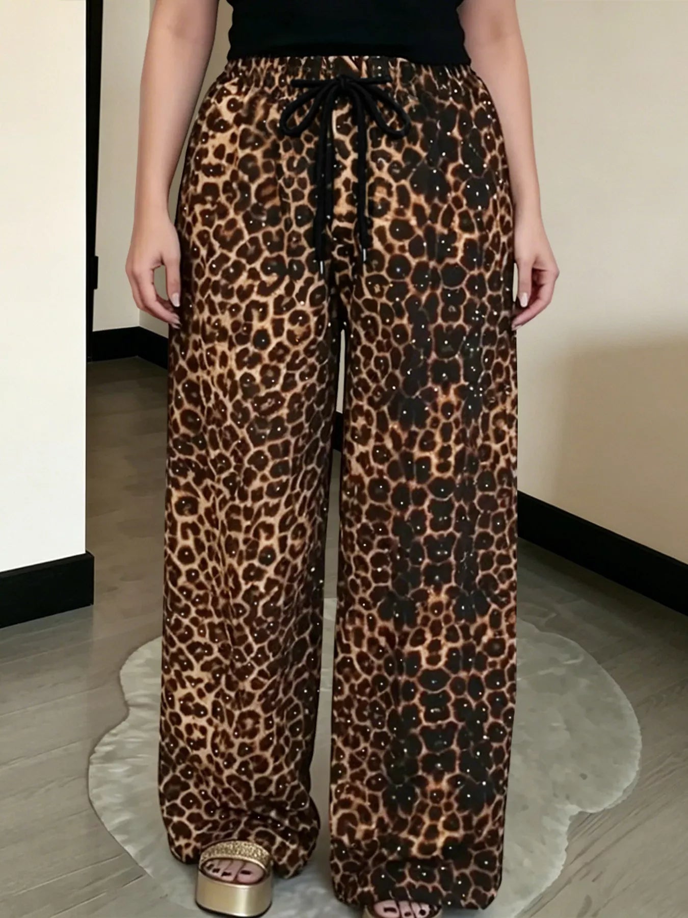 Drawstring Wide-Leg Pants with Pockets