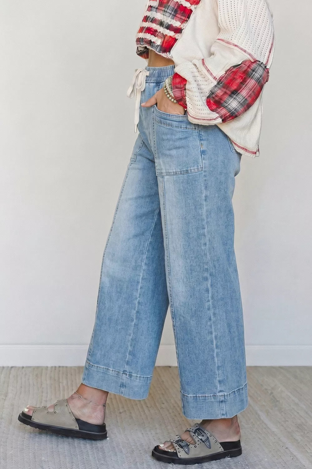 Drawstring Wide Leg Ankle Jeans in Light Blue