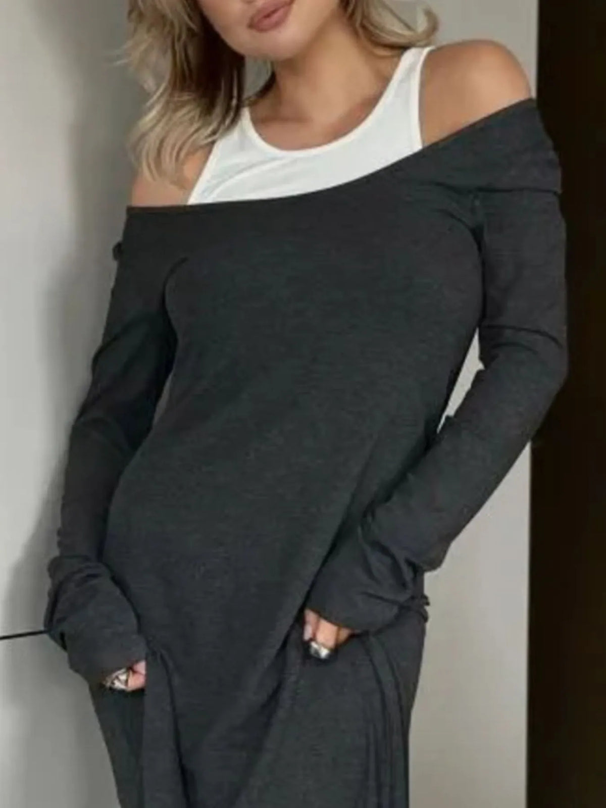 Contrast Long Sleeve Maxi Dress