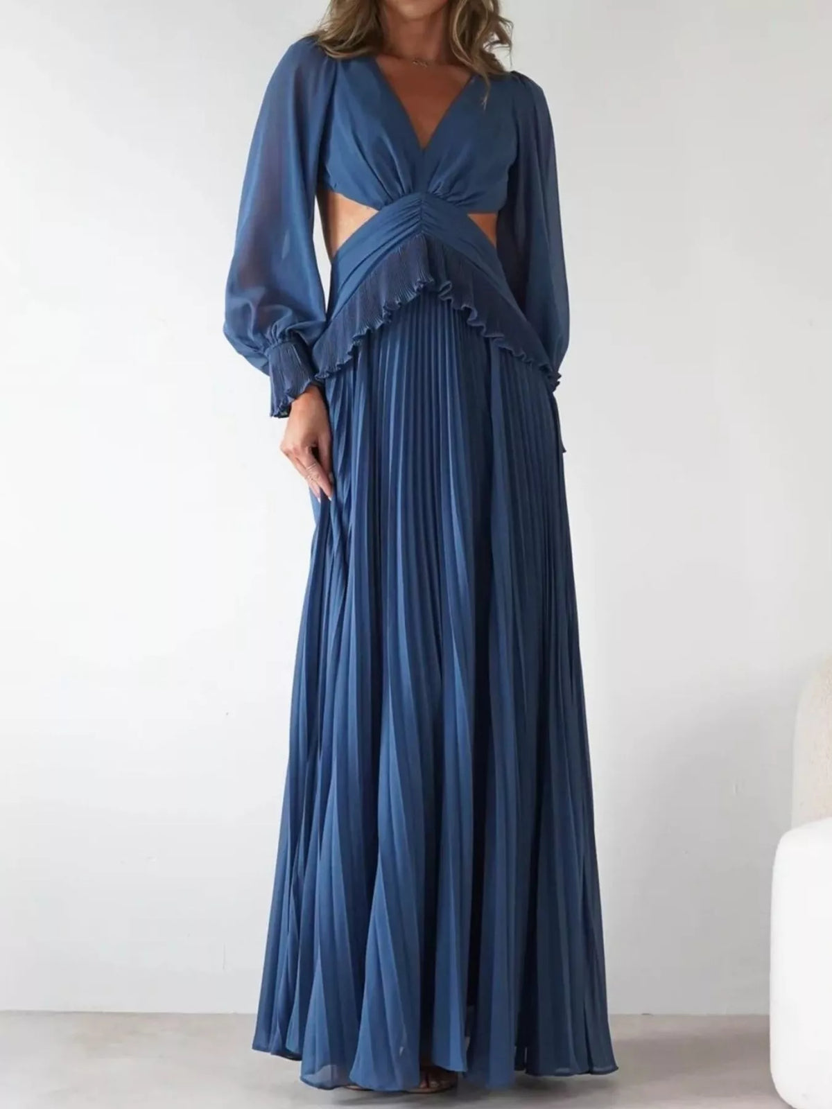 Backless Pleated Maxi Dress in Blue