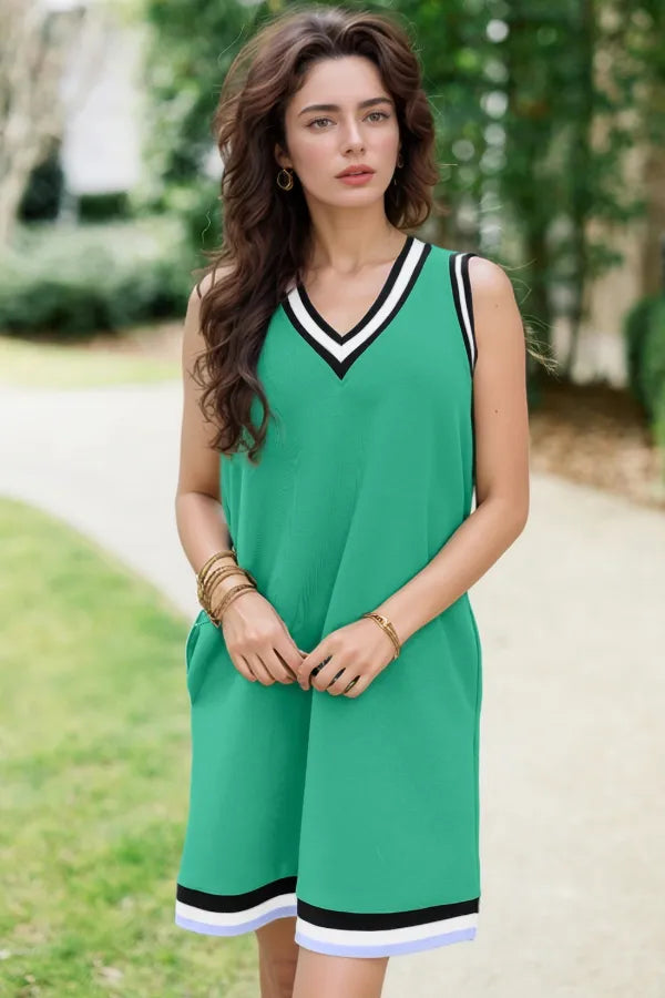 Contrast Trim V-Neck Shift Dress in Turquoise