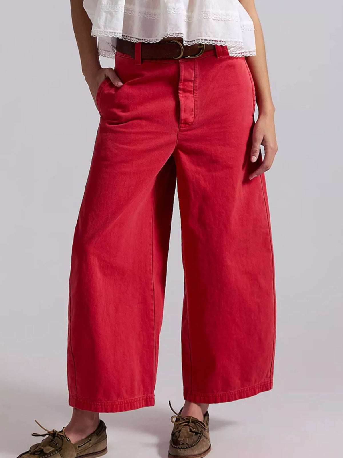 Wide-Leg Cropped Jeans with Pockets