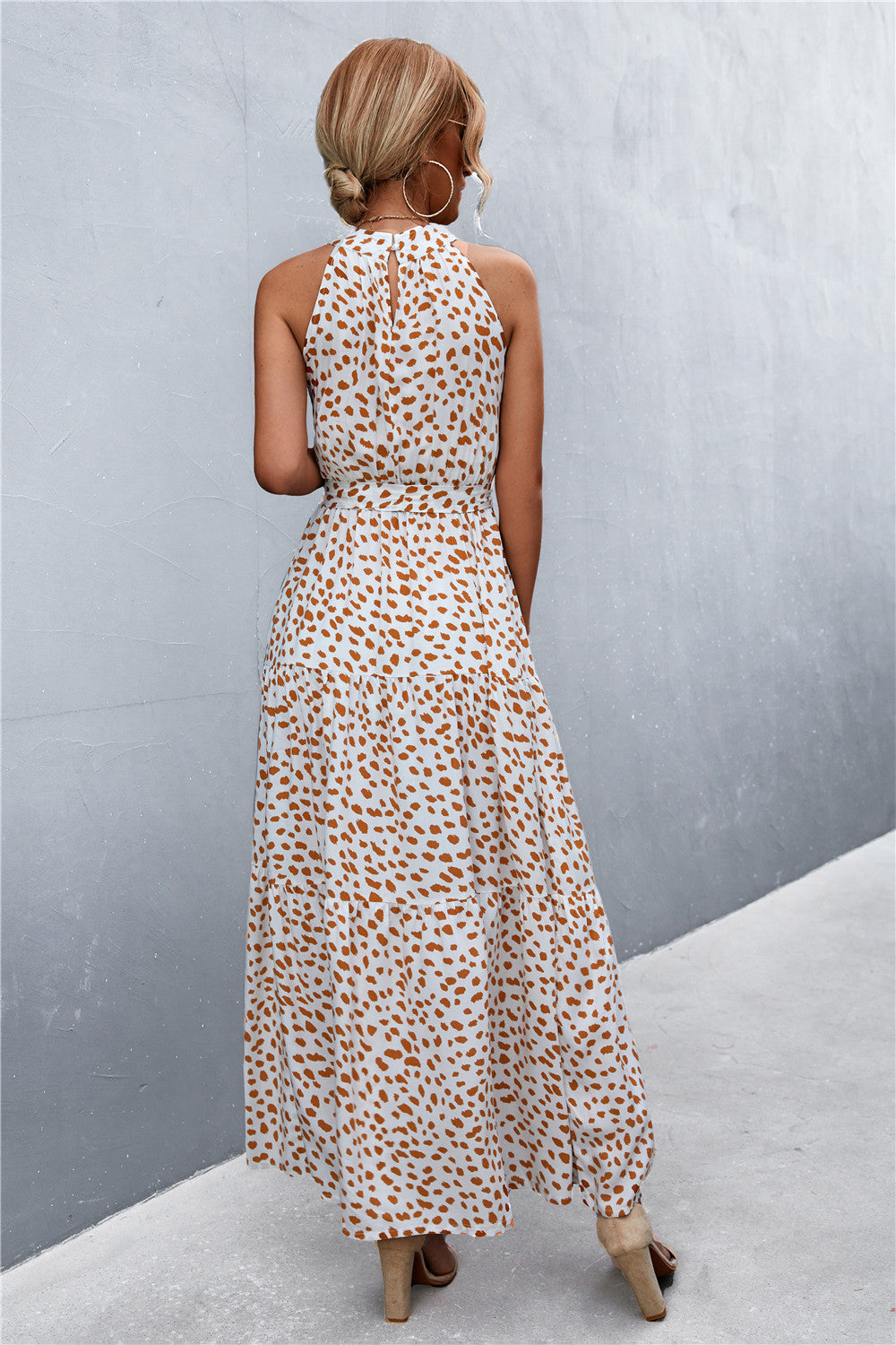 Printed Sleeveless Tie Waist Maxi Dress in Rose Floral in Rose/Floral