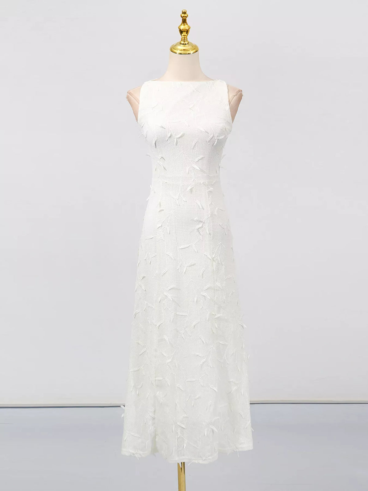 Sleeveless Floral Applique Midi Dress in Off-White