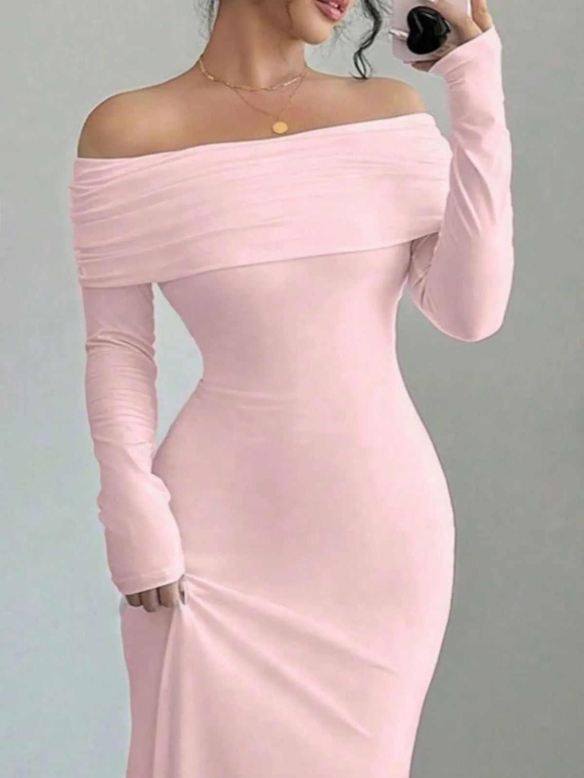 Off-Shoulder Backless Bodycon Maxi Dress