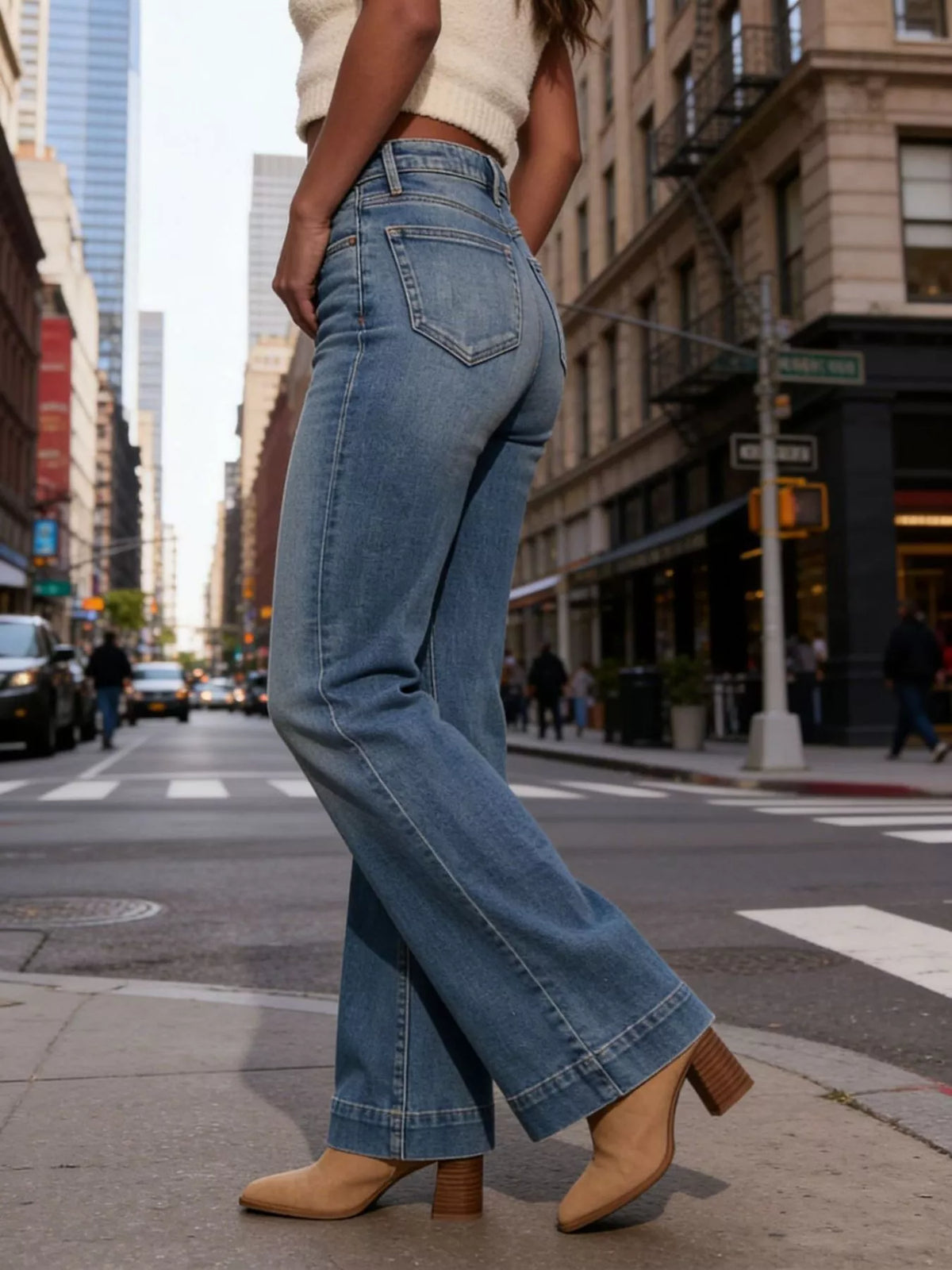 High-Waisted Flare Leg Jeans in Blue