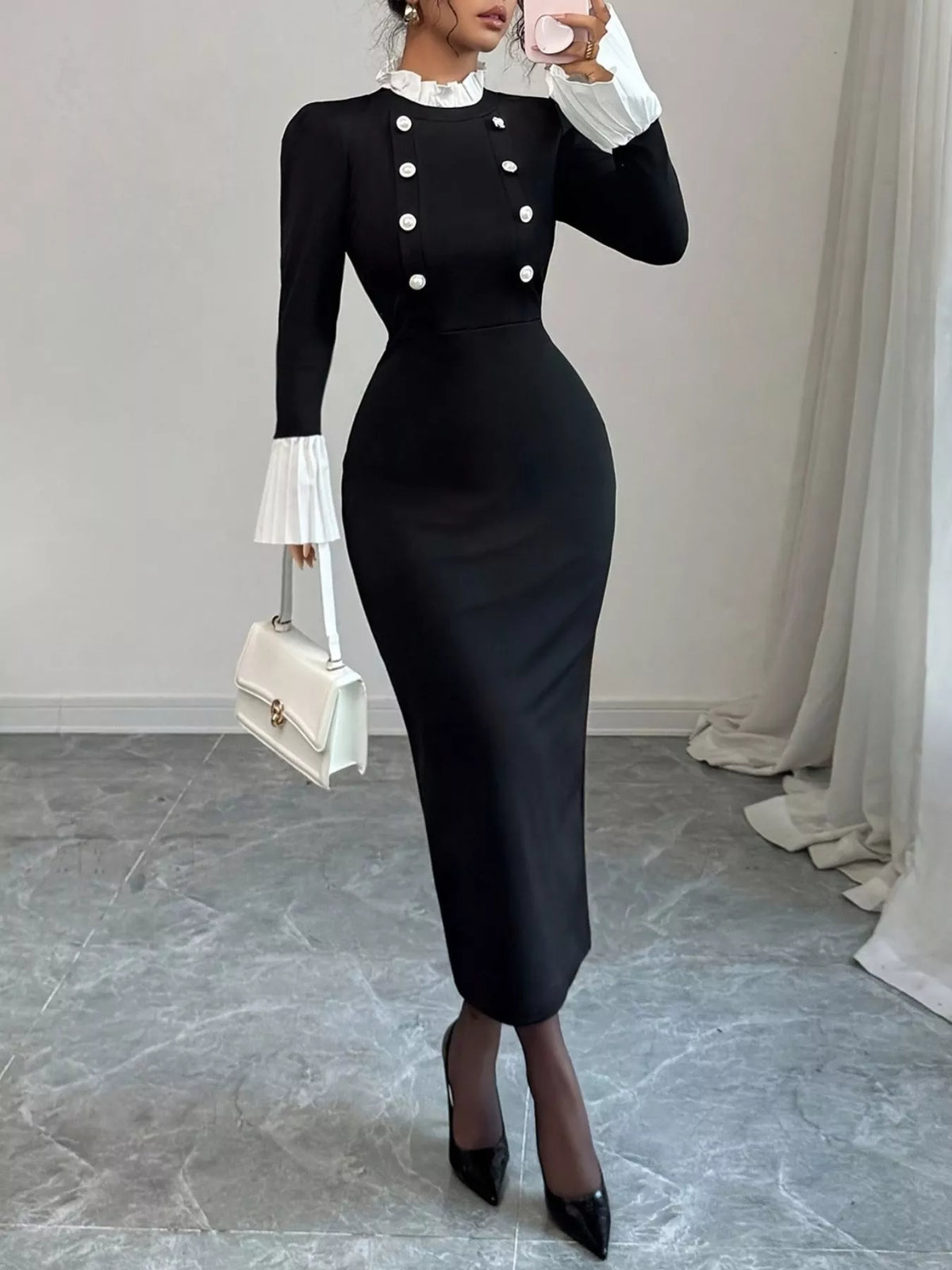 Two Tone Long Sleeve Midi Dress in Black