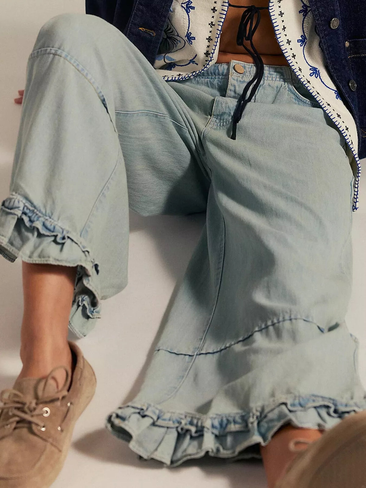 Wide-Leg Ruffle Hem Jeans