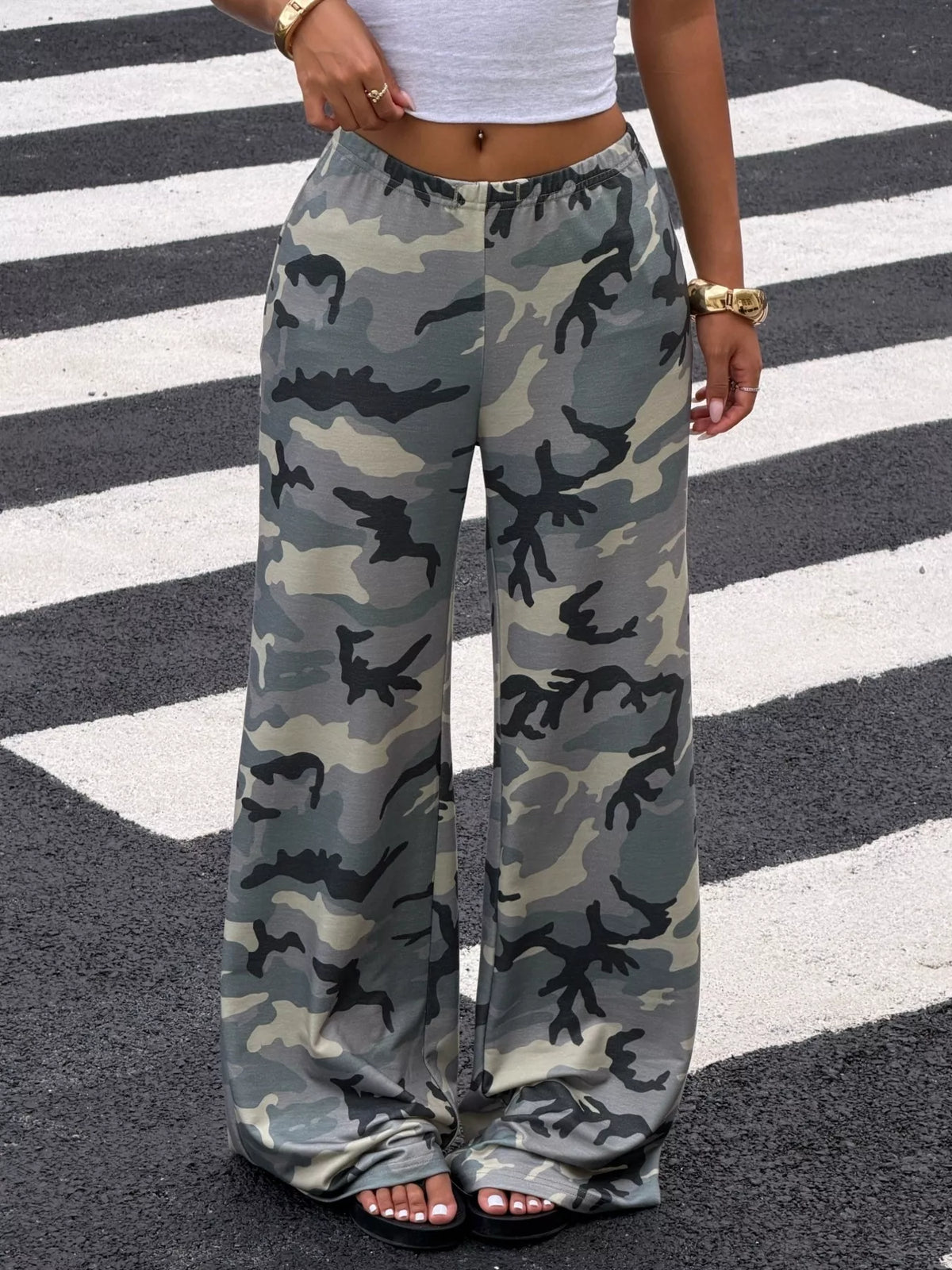 Wide-Leg Casual Pants in Green Camouflage