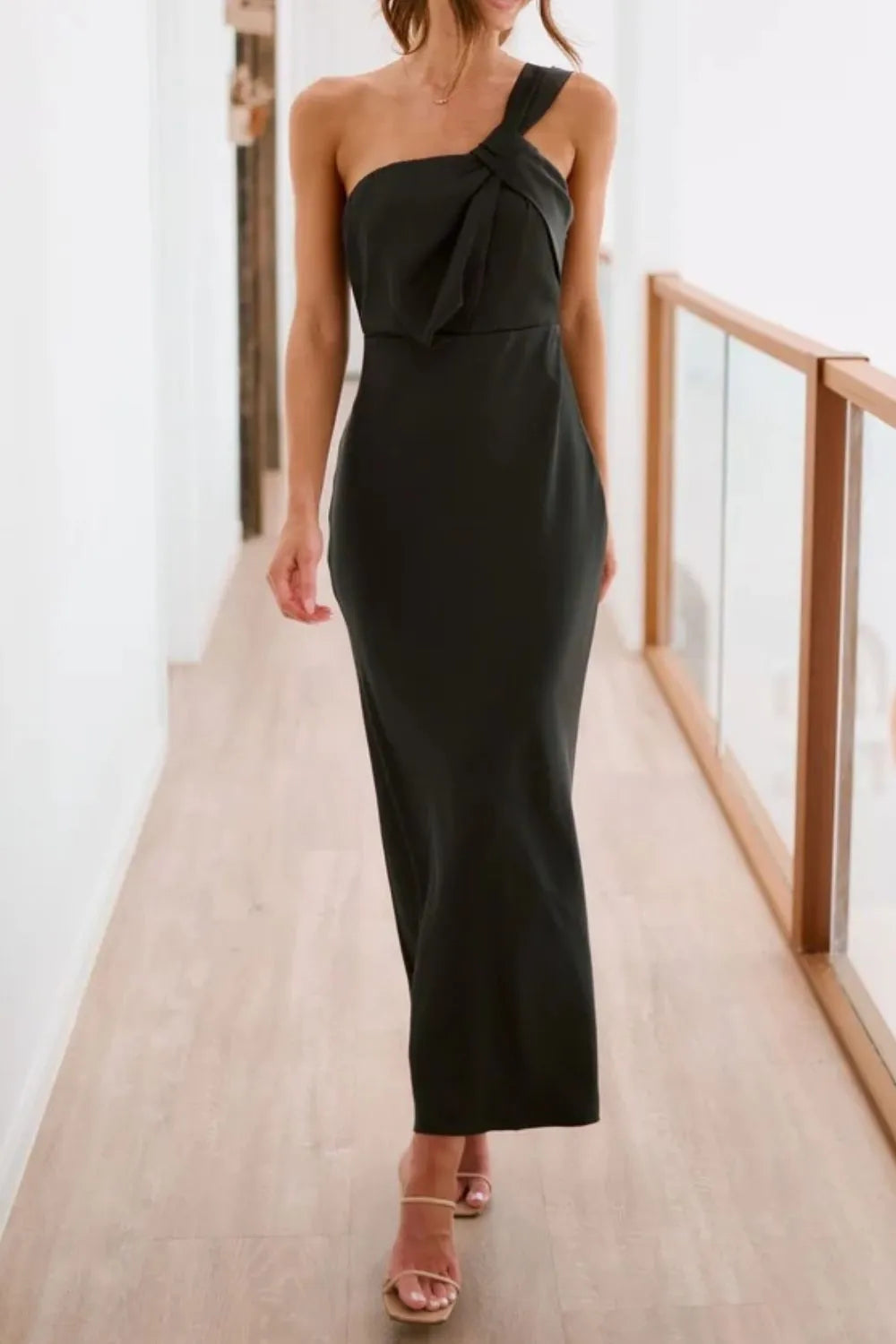 Twisted Single Shoulder Maxi Dress in Black
