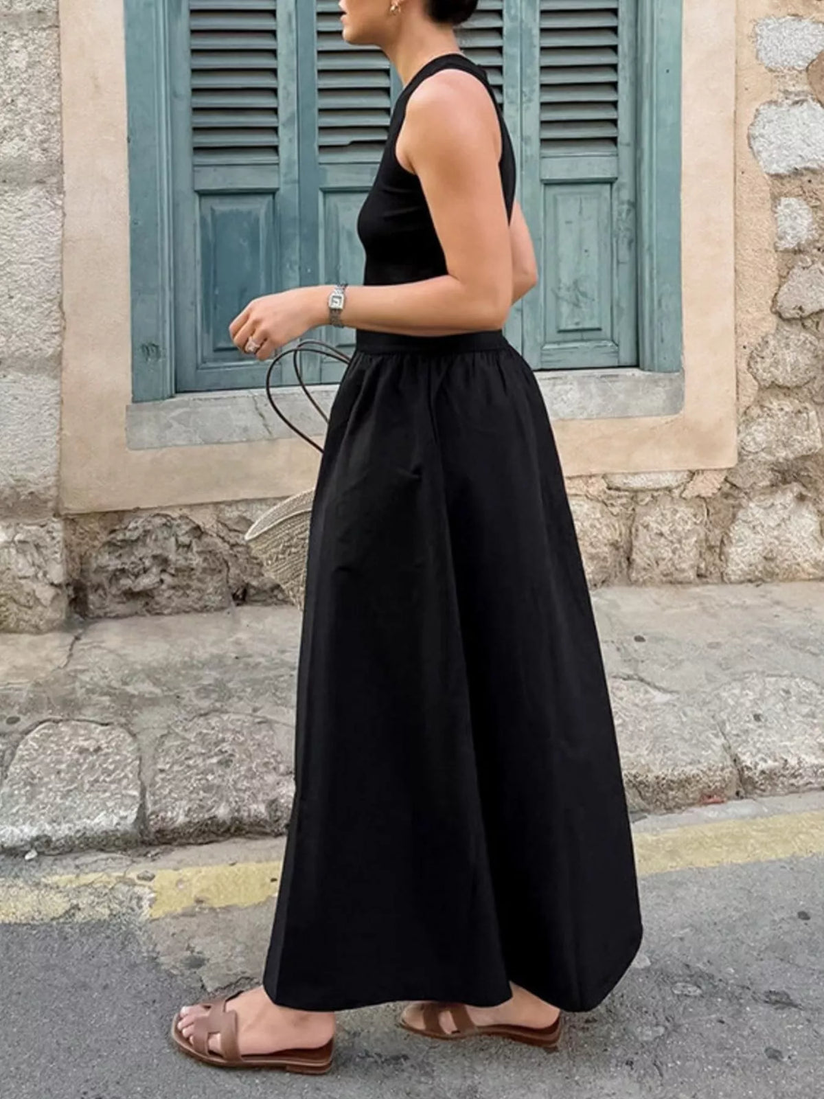 Cutout Detail Maxi Dress in Black