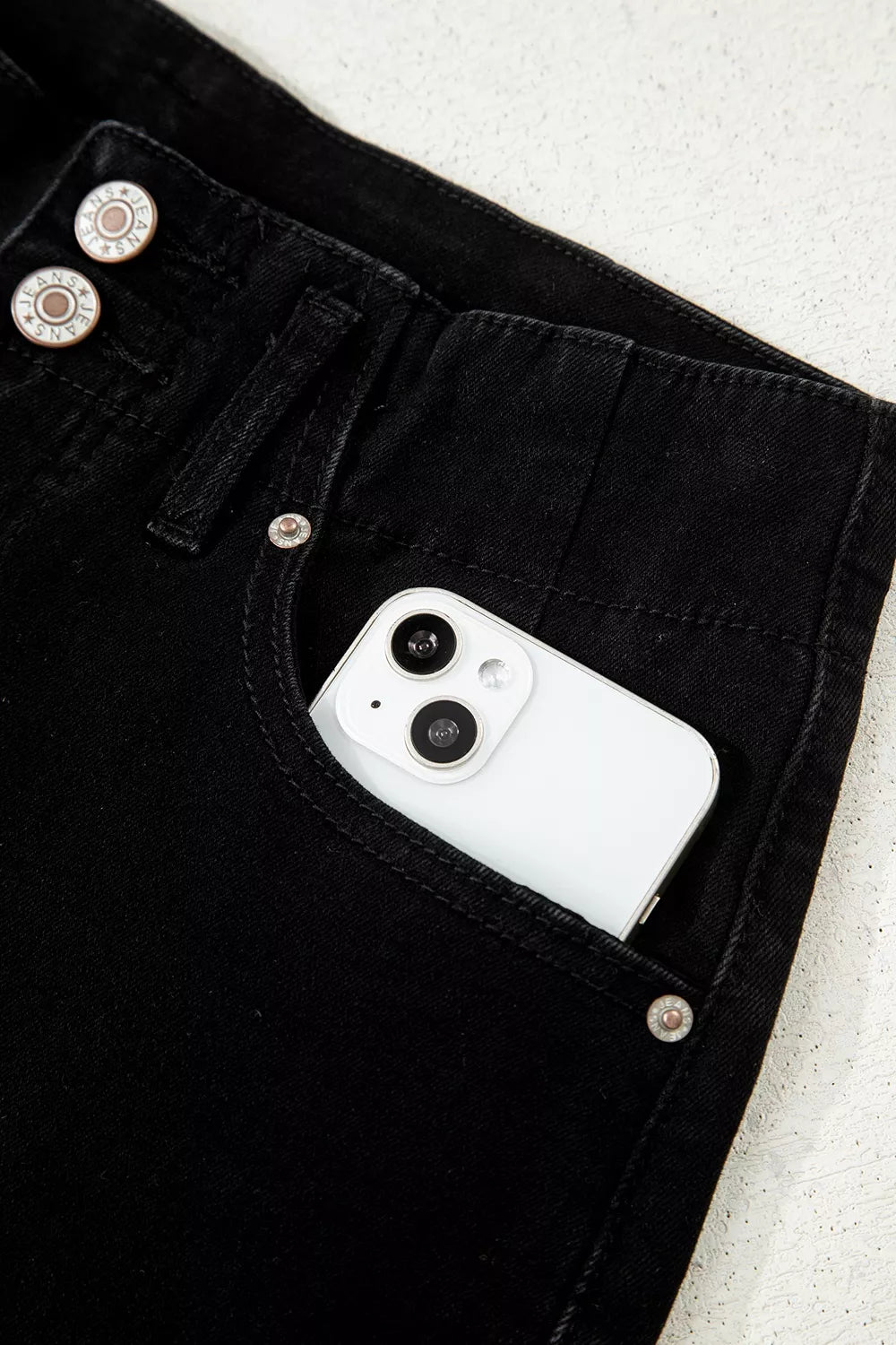 High-Waist Flared Jeans in Black