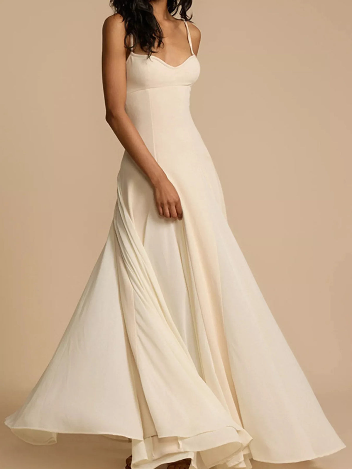 Sweetheart Neck Spaghetti Strap Flowy Maxi Dress in White
