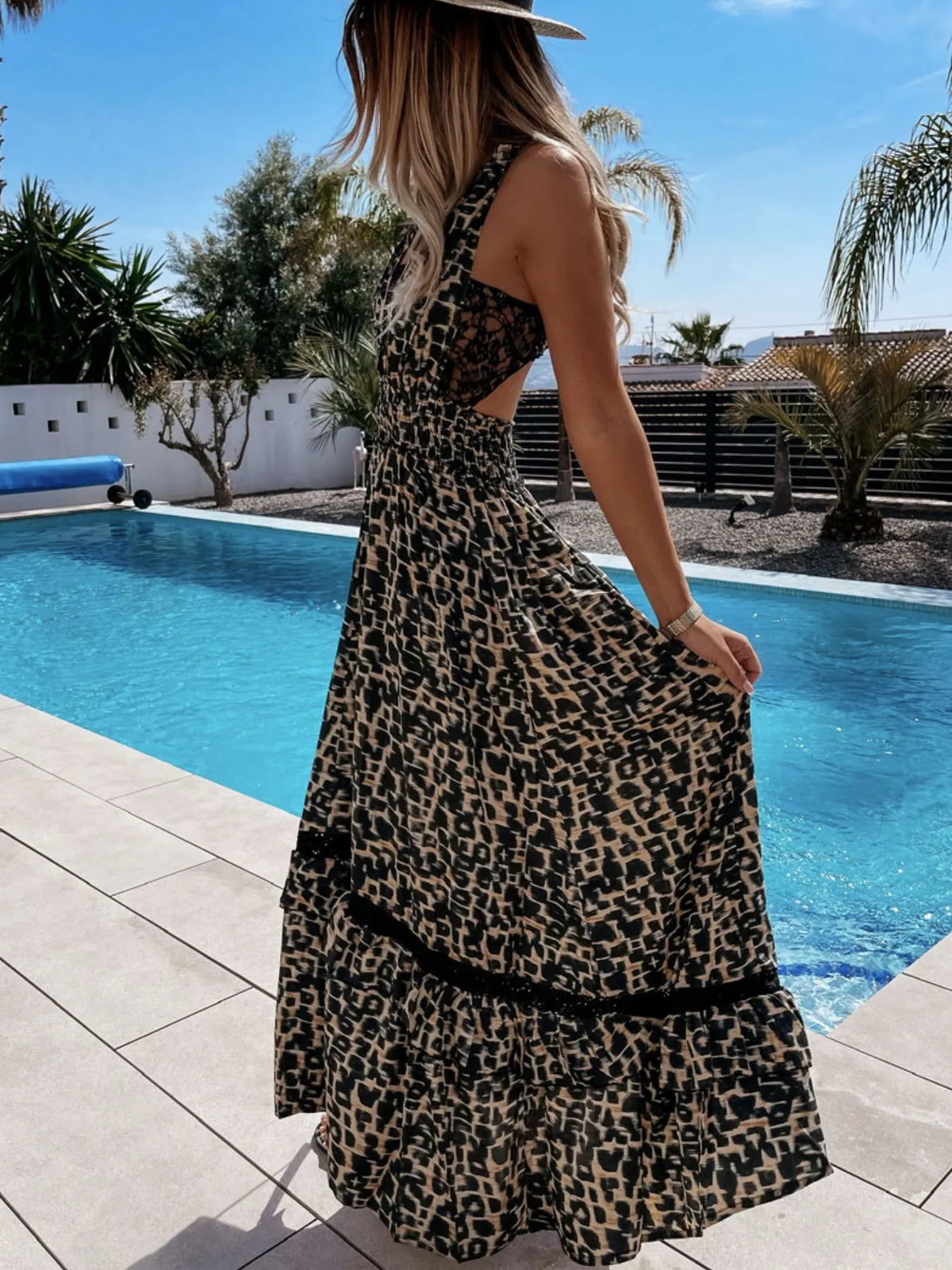 Leopard Print Sleeveless Maxi Dress with Lace Trim in Black
