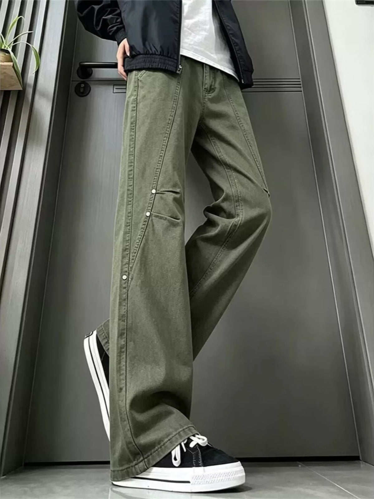 Vintage Wide-Leg Jeans