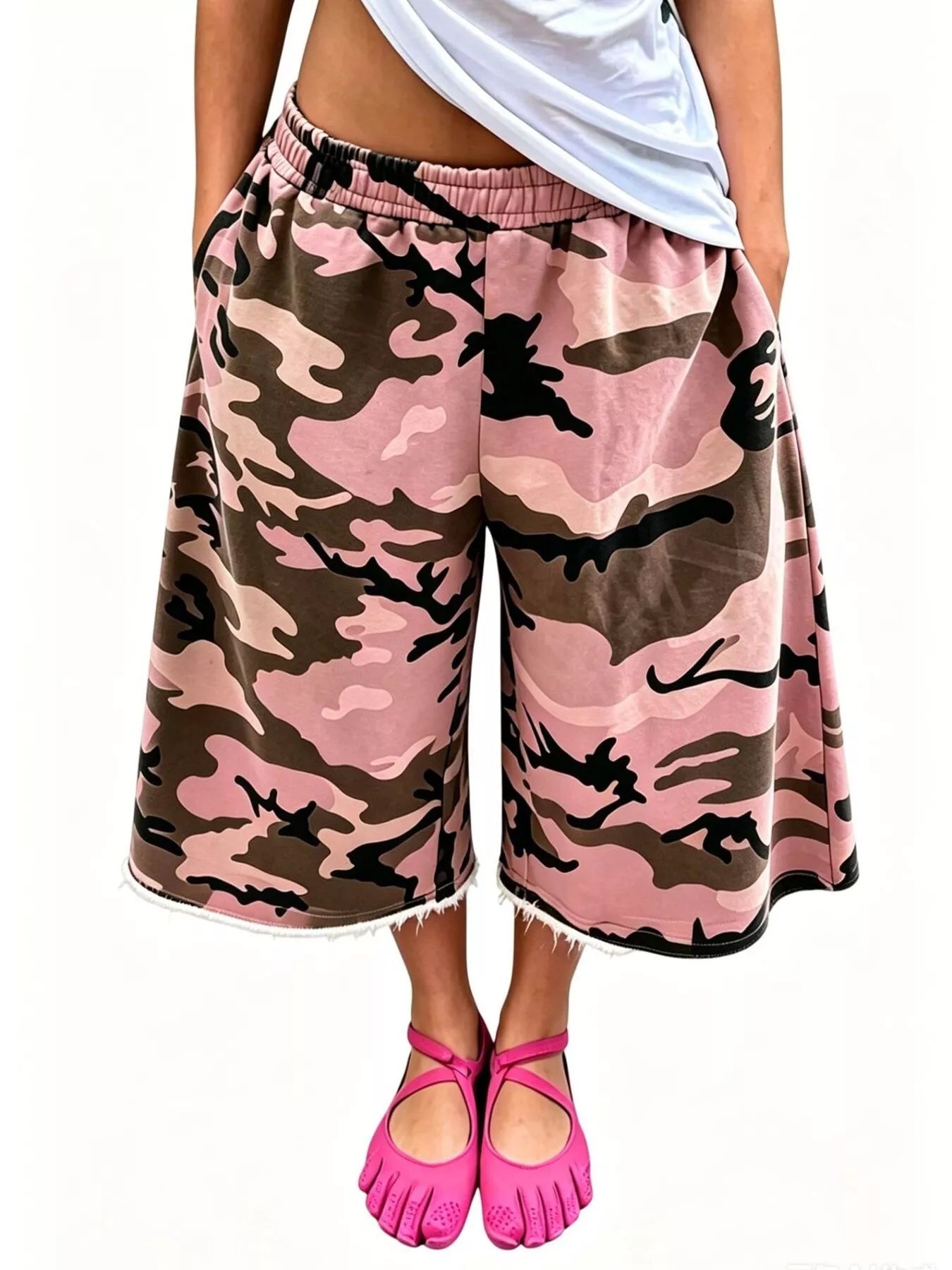 Wide-Leg Cropped Sweatpants with Raw Hem