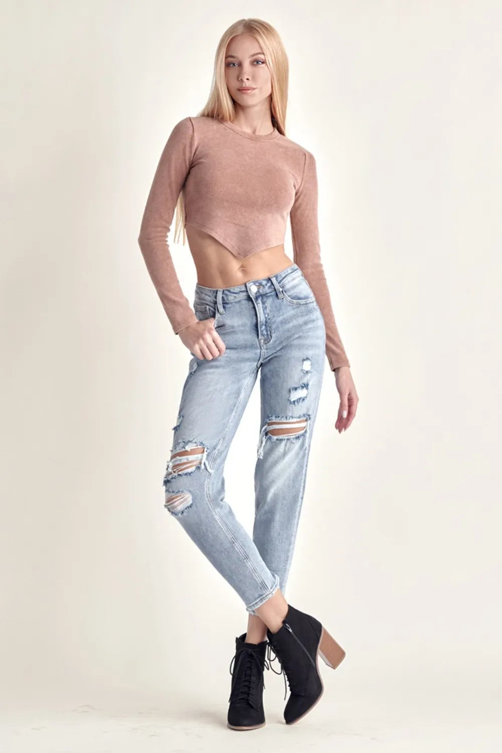 Risen Distressed Slim Cropped Jeans in Medium
