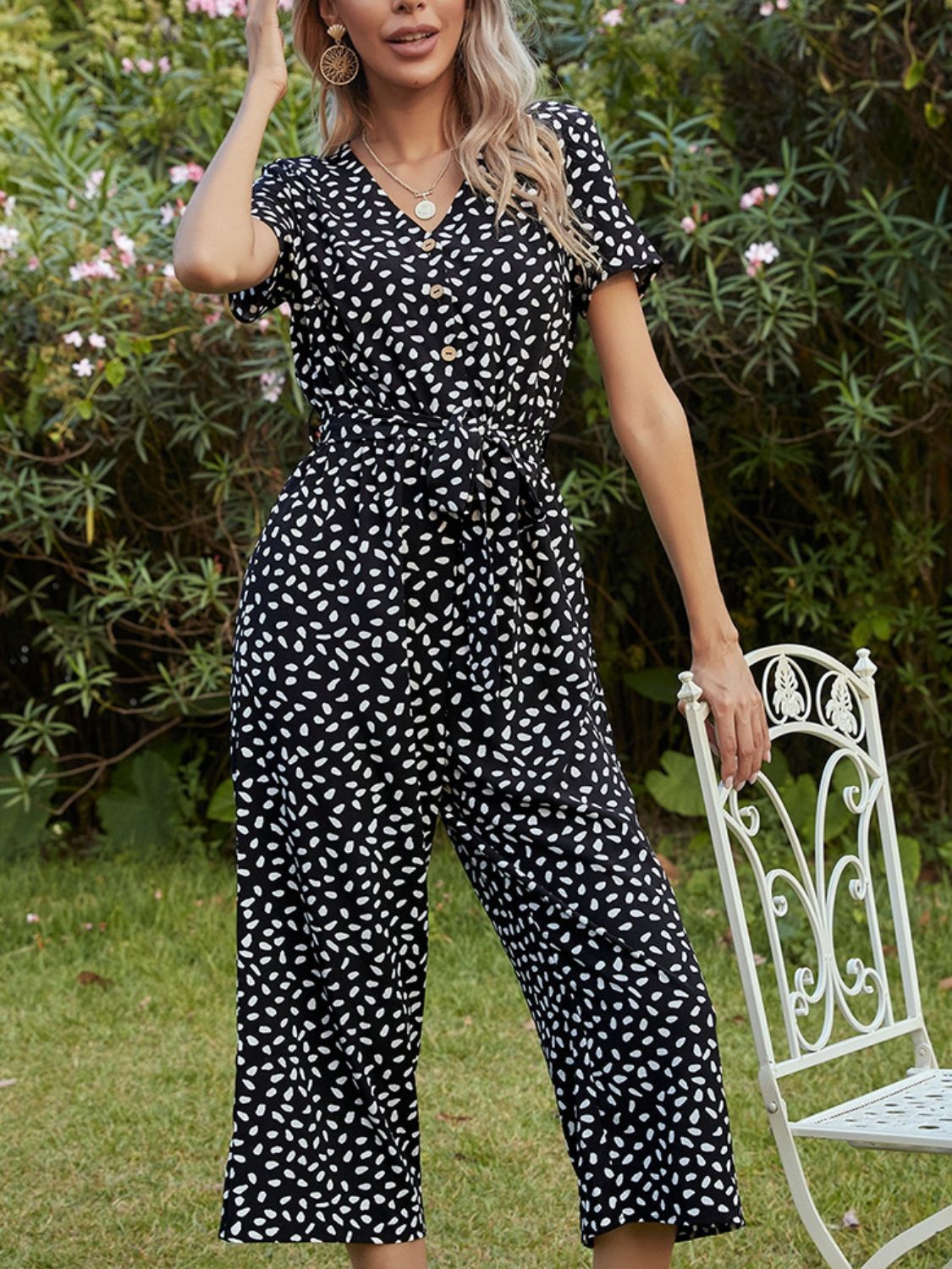 Printed V-Neck Short Sleeve Jumpsuit in Black