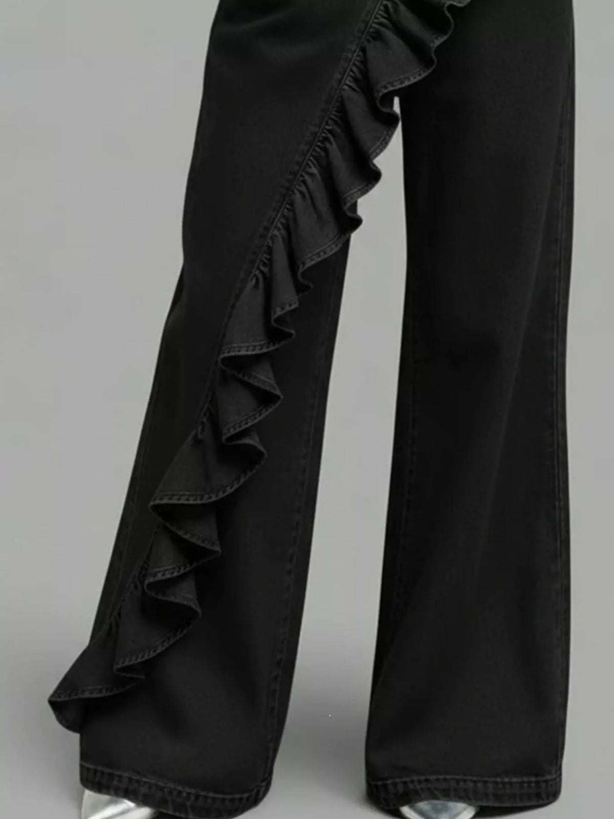 Ruffled Wide-Leg Jeans