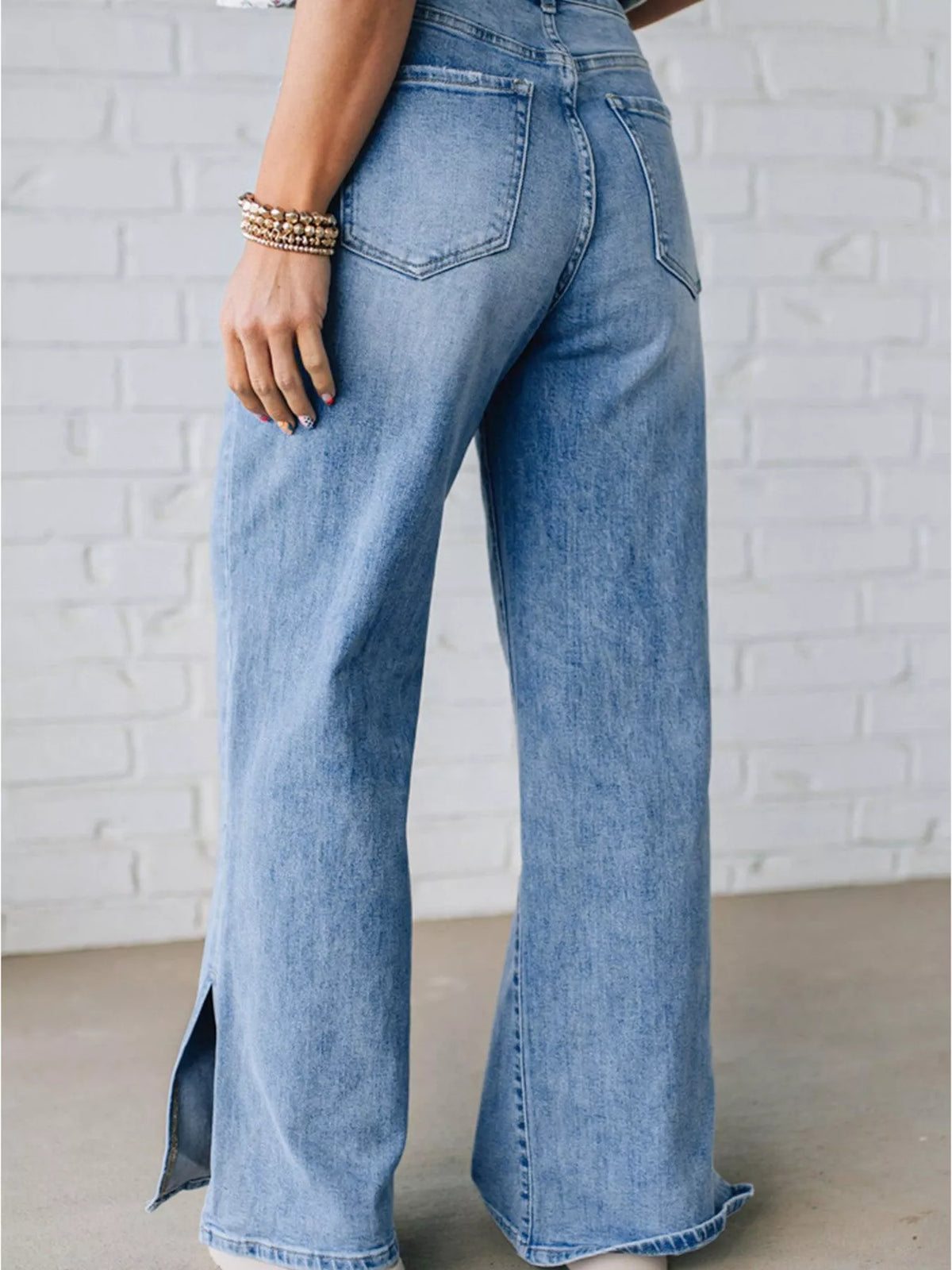 Slit Wide Leg Jeans in Medium Wash