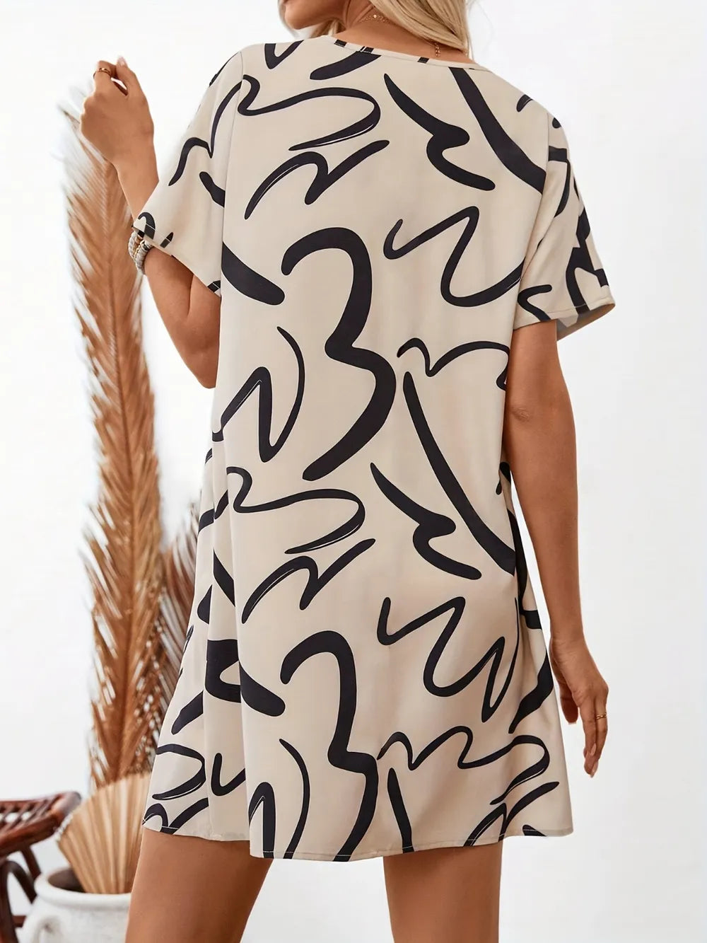 Printed Short Sleeve Mini Dress in Tan