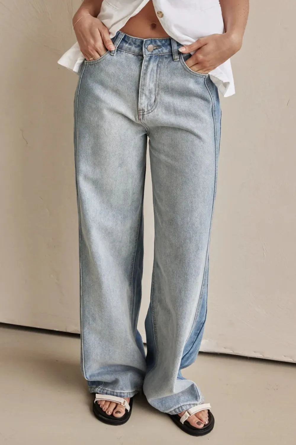Contrast Straight Leg Jeans with Pockets in Light Wash by Y.Y@Denim