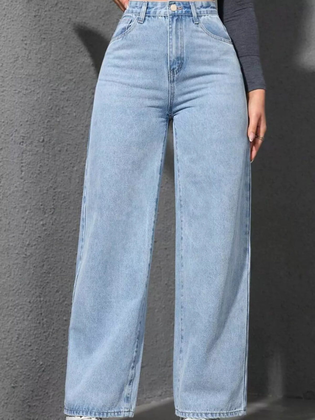 High-Waisted Wide Leg Jeans with Pockets