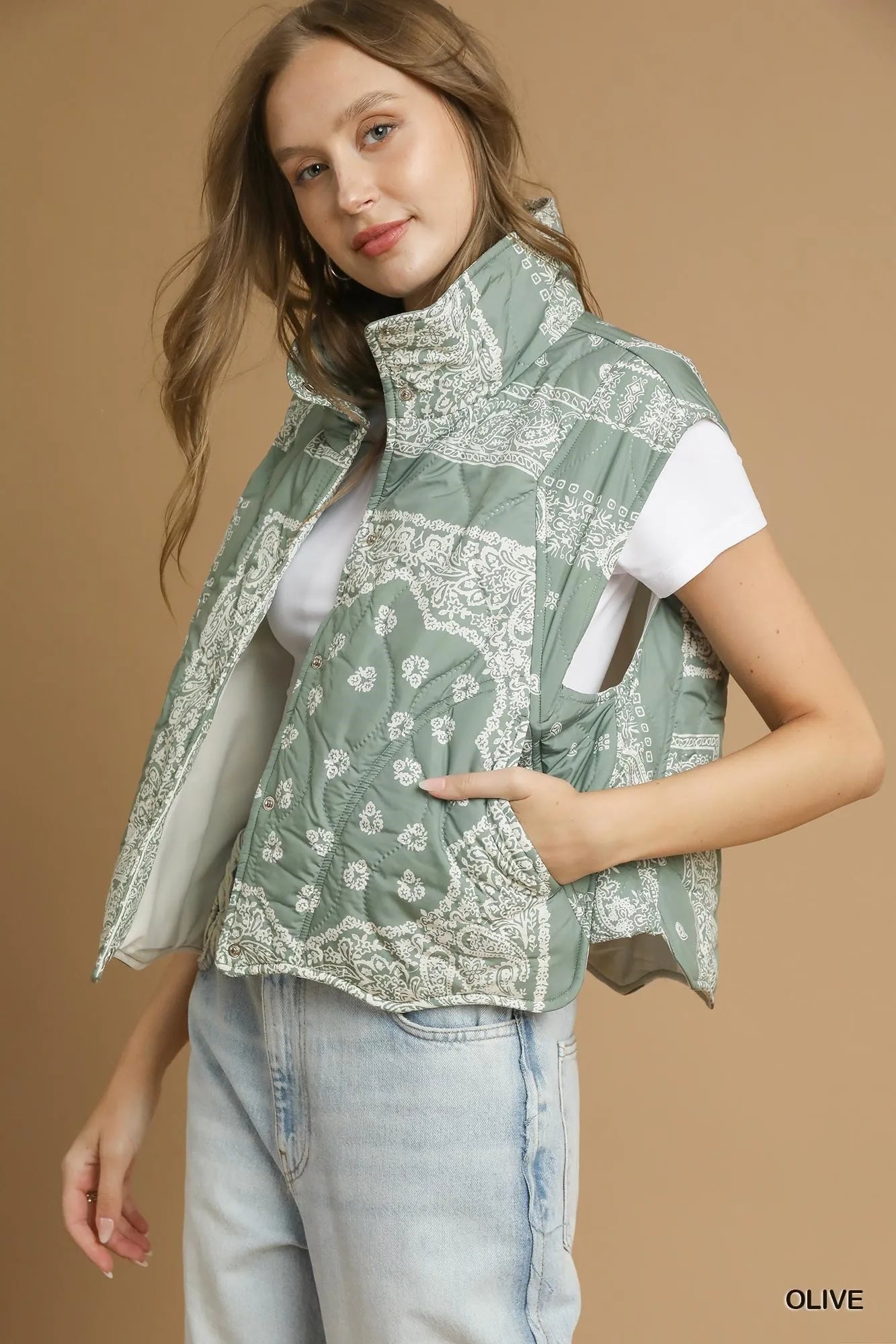 Umgee Bandana Print Puffer Vest in Olive
