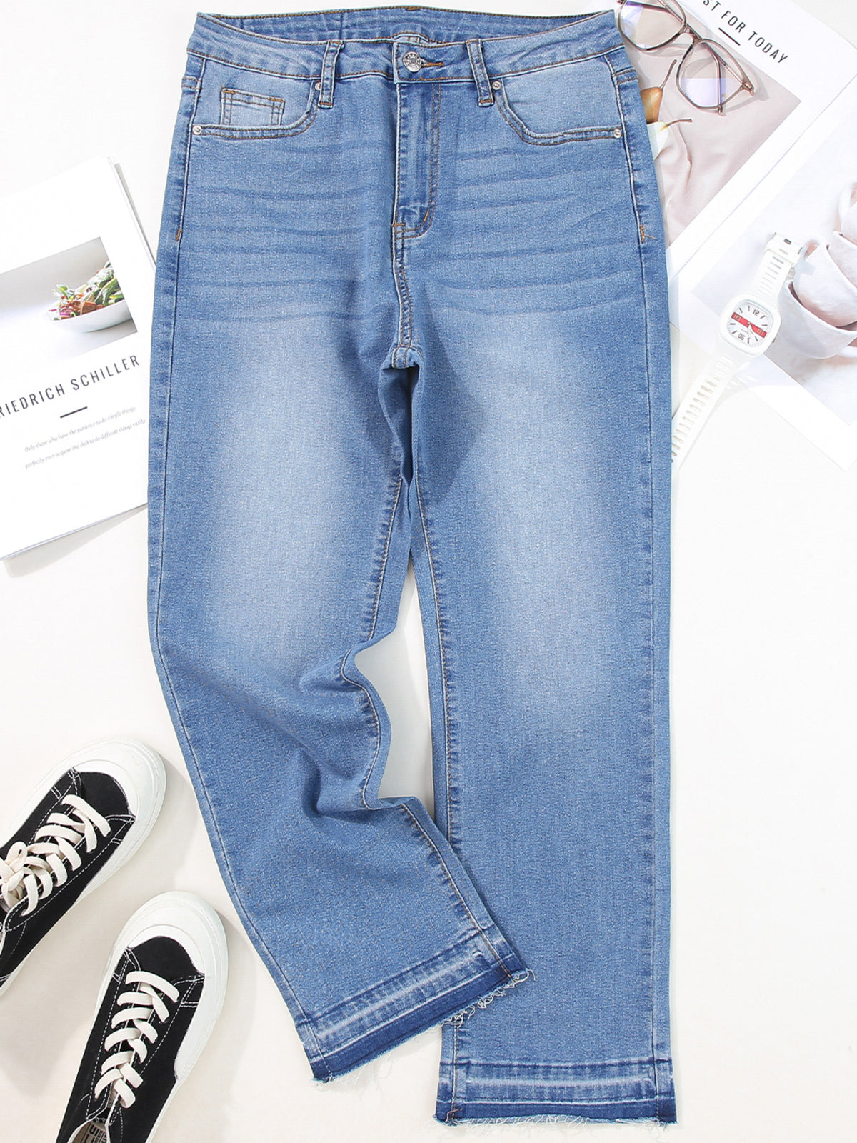 Whiskered Wash Raw Hem Cropped Jeans in Medium Wash