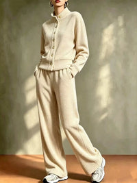 Apricot Color