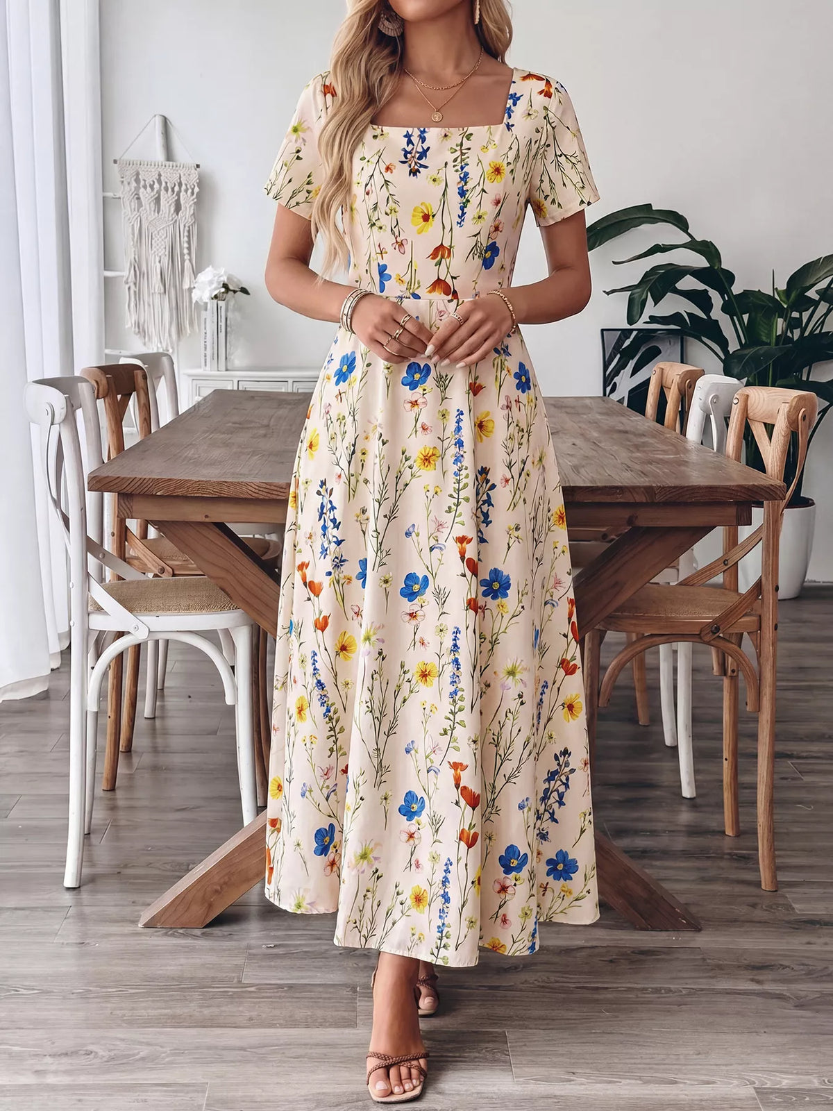 Floral Print Square Neck Maxi Dress in Apricot