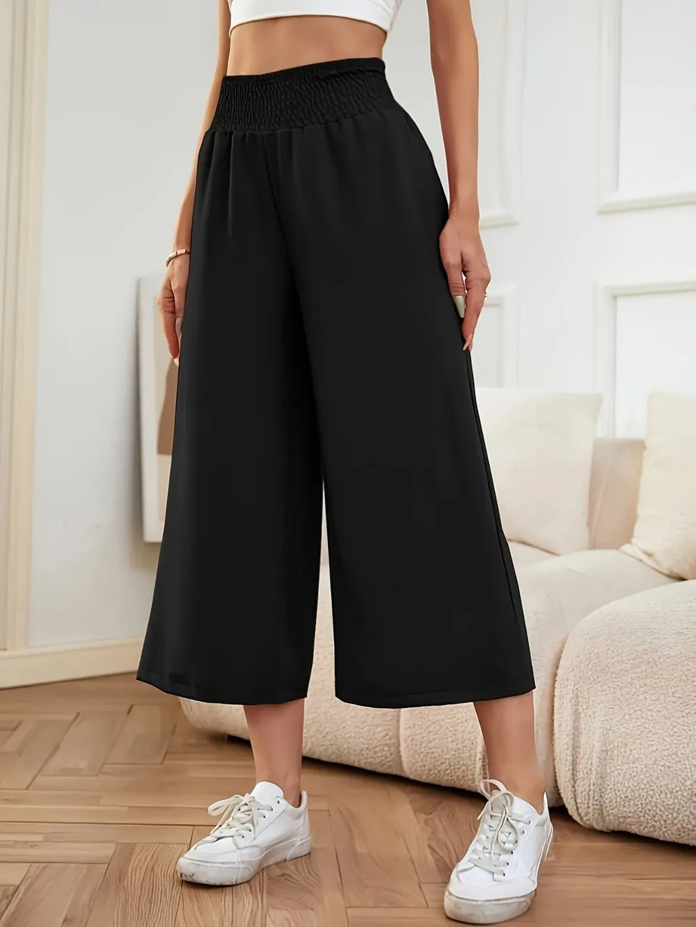 Elastic Waist Wide Leg Pants in Black