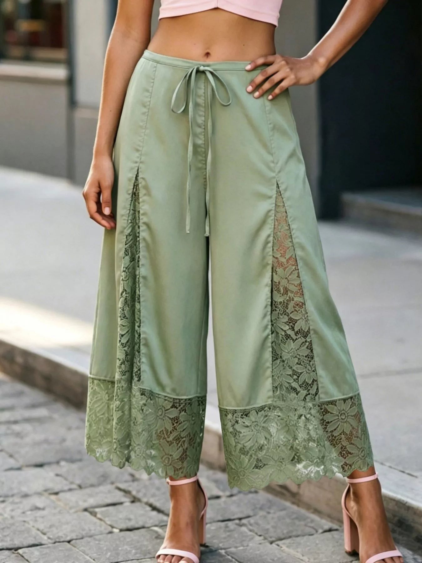 Lace-Trim Wide-Leg Cropped Pants