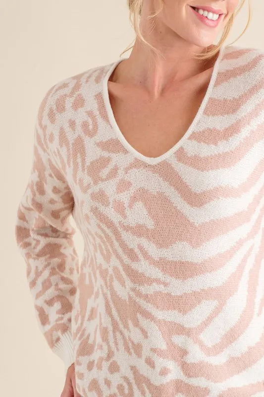 And The Why Leopard-Zebra Print Sweater in Pale Pink