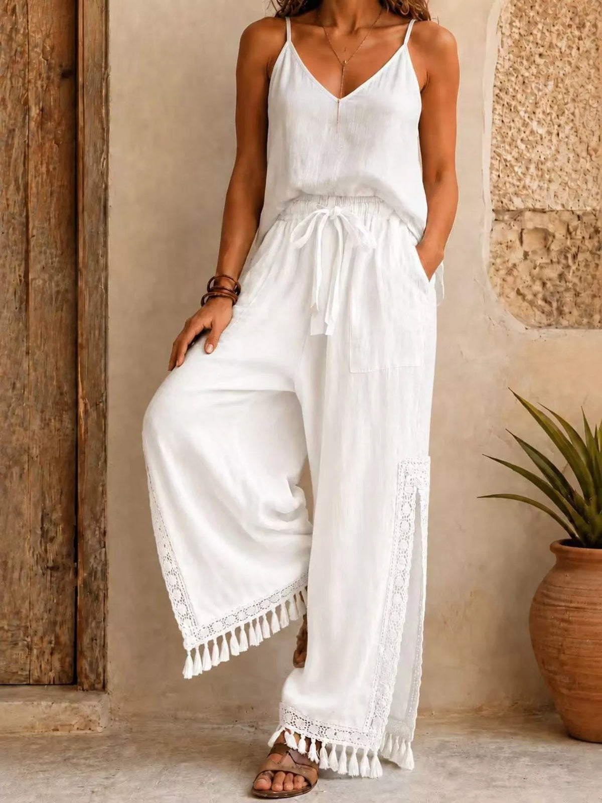 Lace-Detail Slit Wide Leg Pants