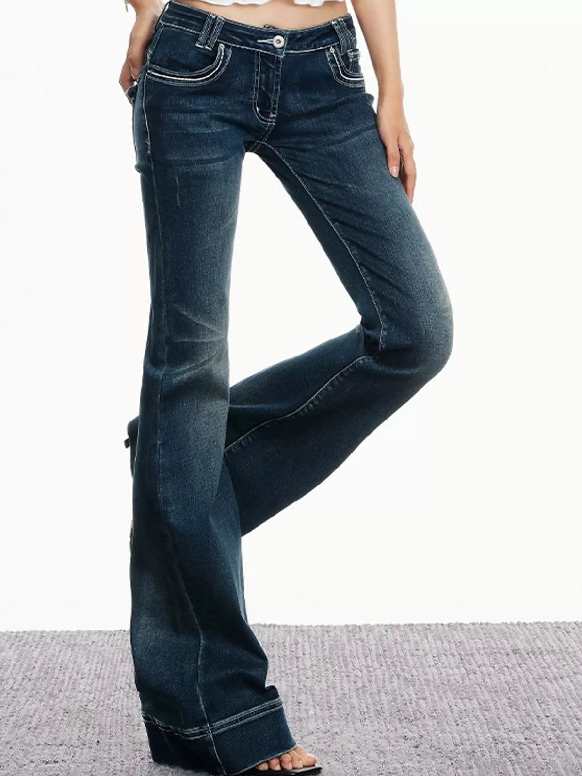 Low-Rise Flared Jeans with Contrast Stitching in Vintage Blue