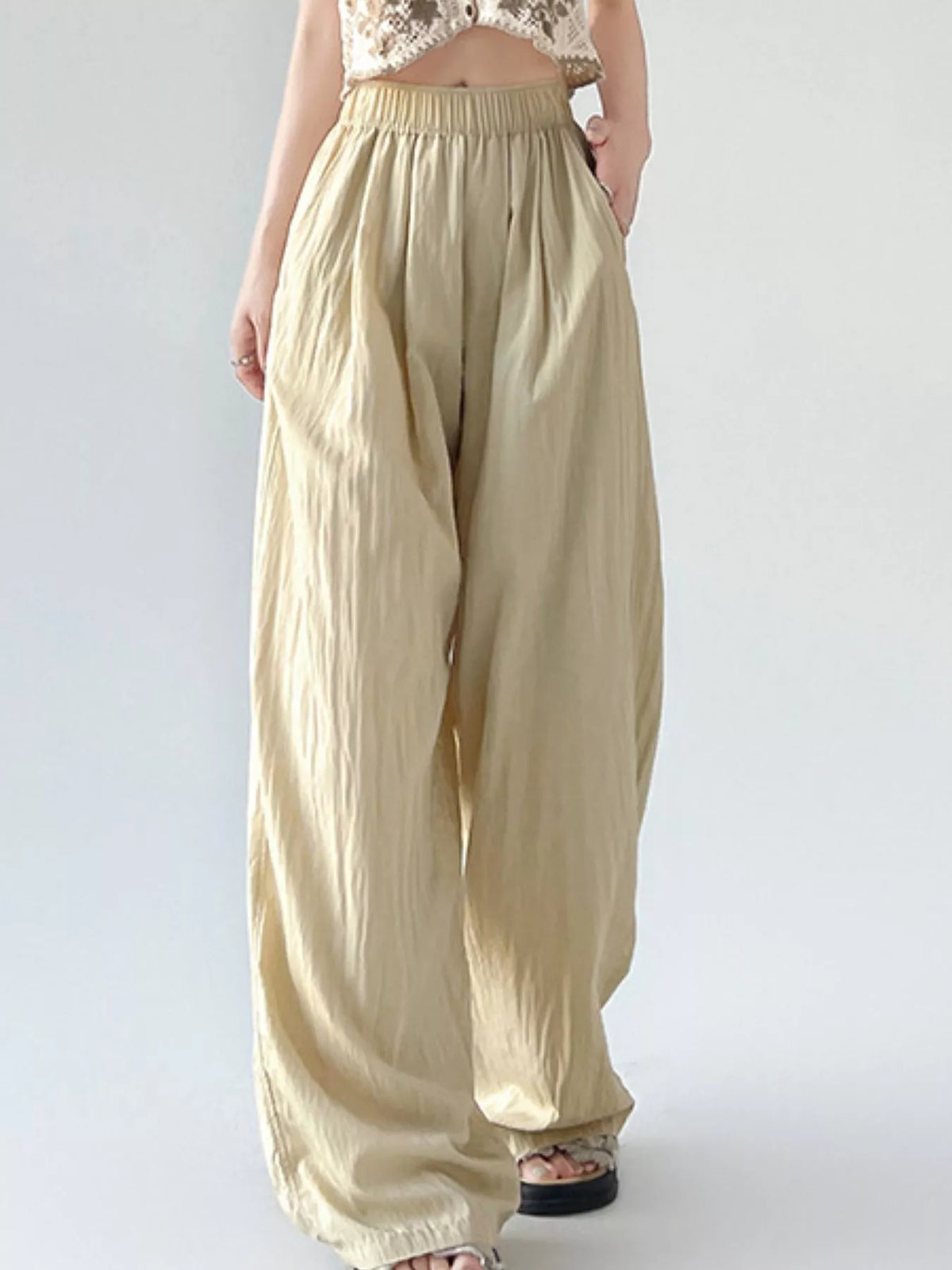 High-Waisted Loose Fit Wide-Leg Pants