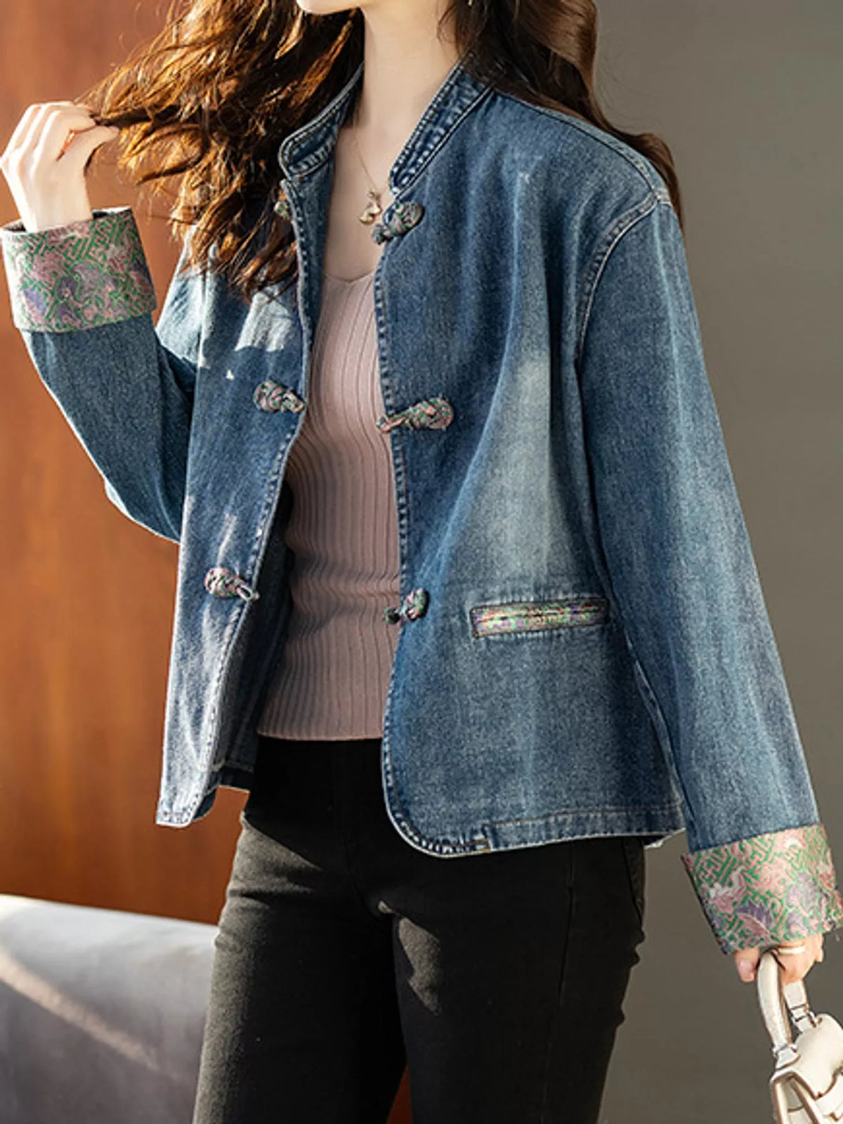 Knot Button Floral Cuff Denim Jacket in Blue