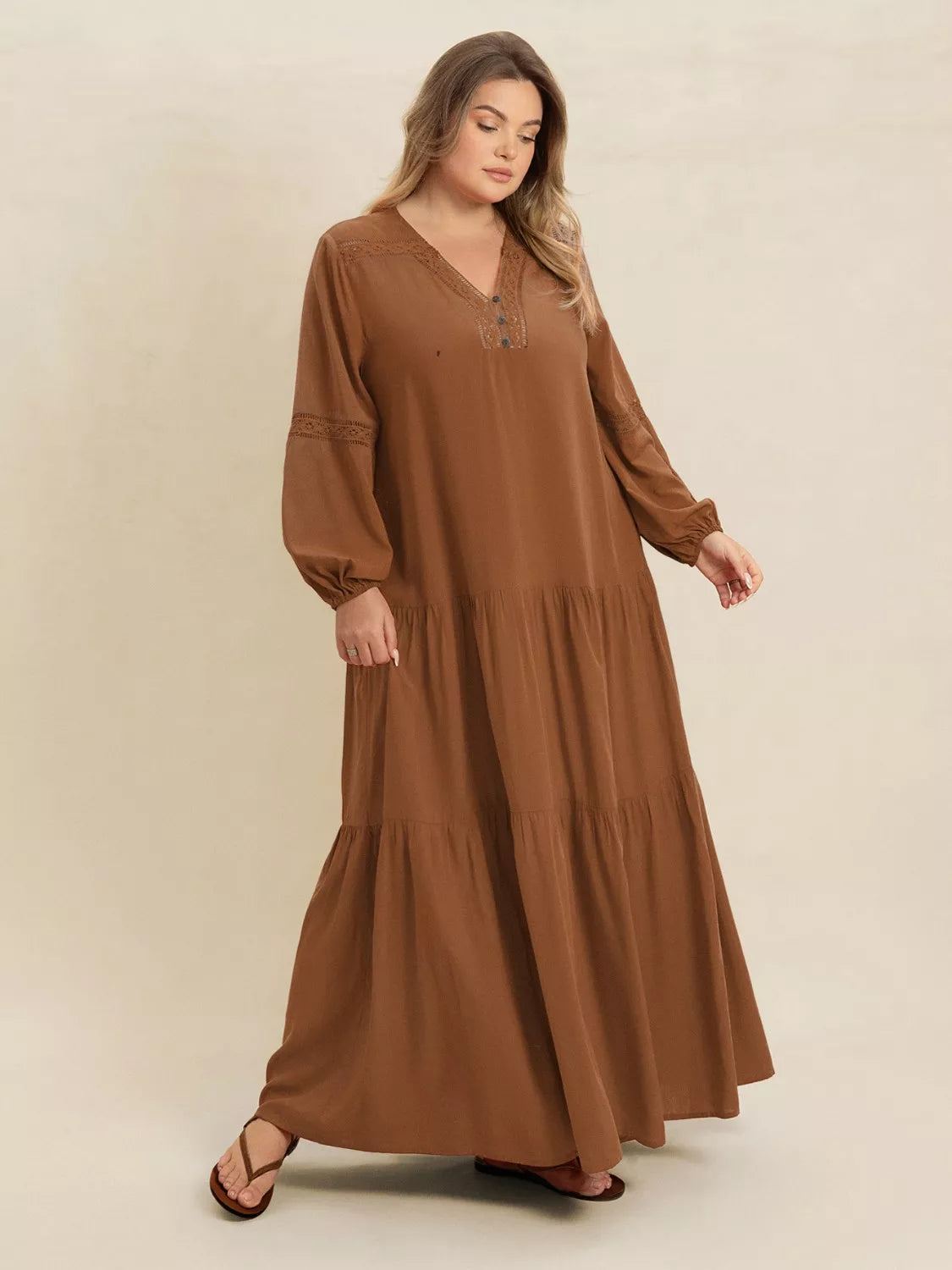 Bohemian Tiered Maxi Dress with Balloon Sleeves