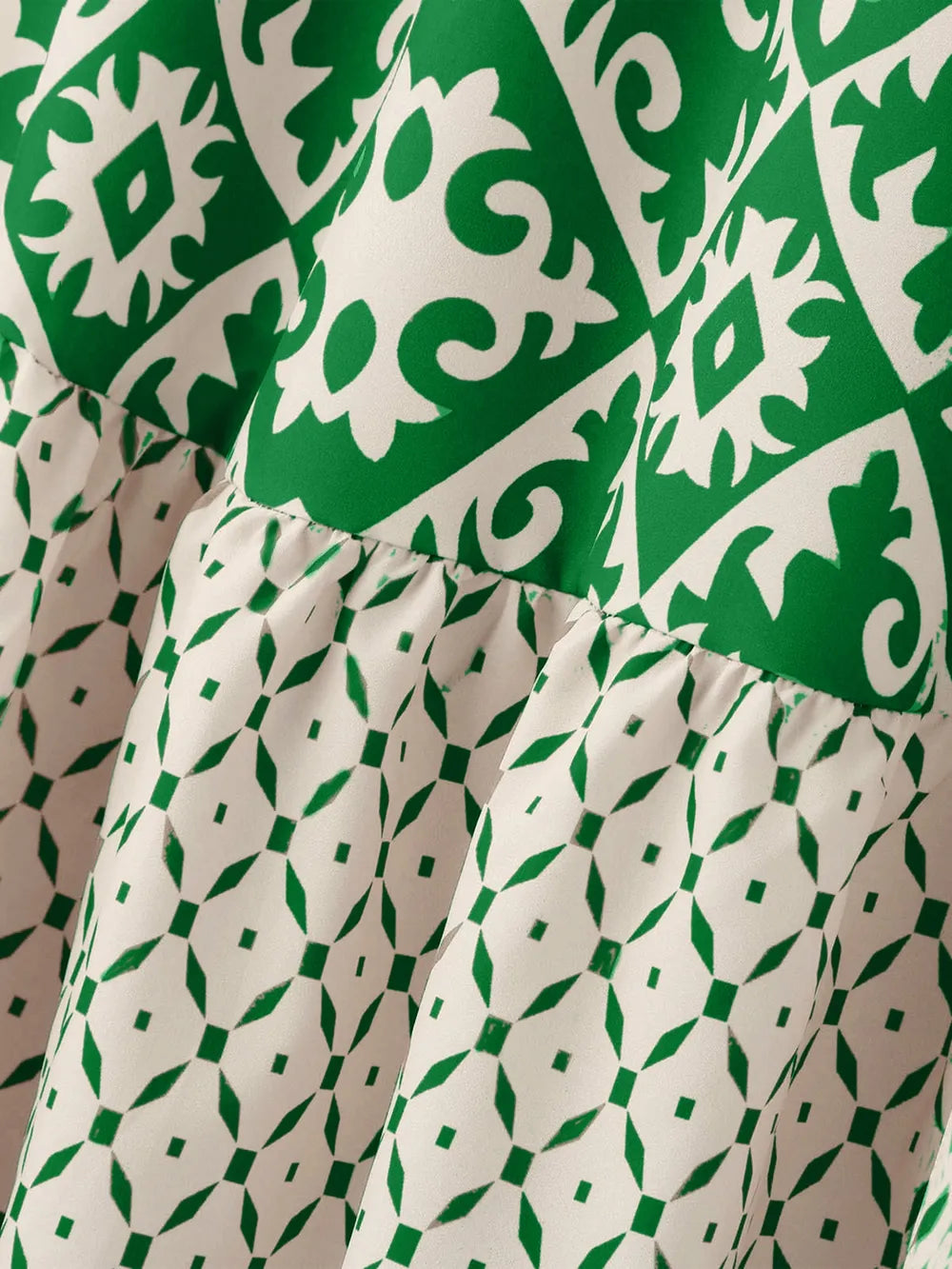 Geometric Print Elastic-Waist Maxi Skirt