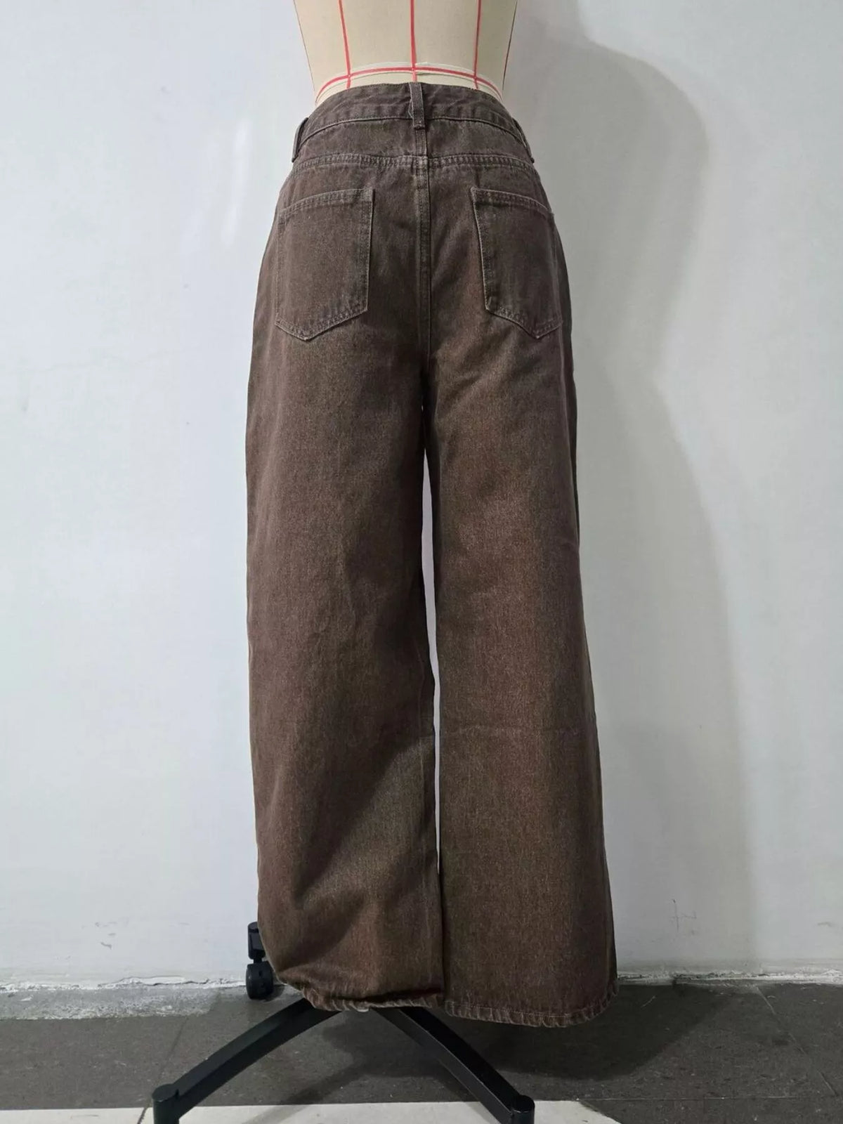 High-Waisted Wide-Leg Jeans in Brown