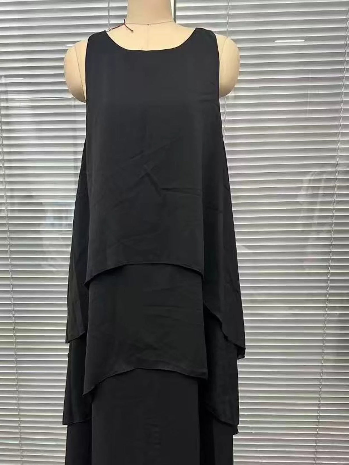 Ruffled Round-Neck Sleeveless Maxi Dress