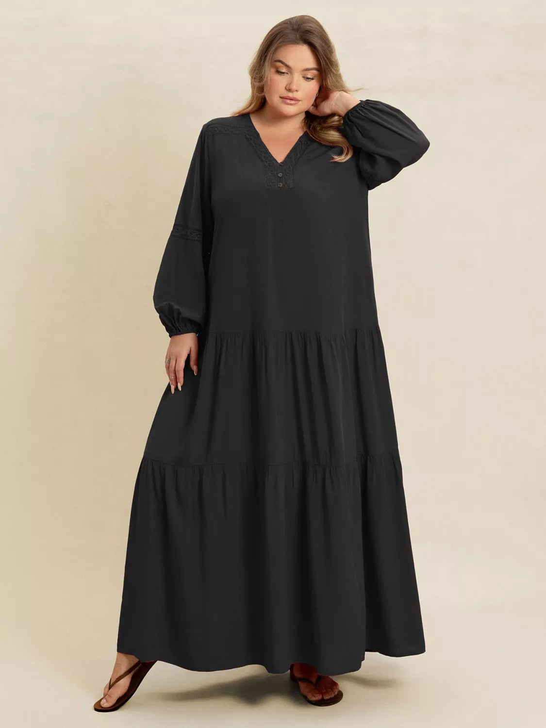 Bohemian Tiered Maxi Dress with Balloon Sleeves