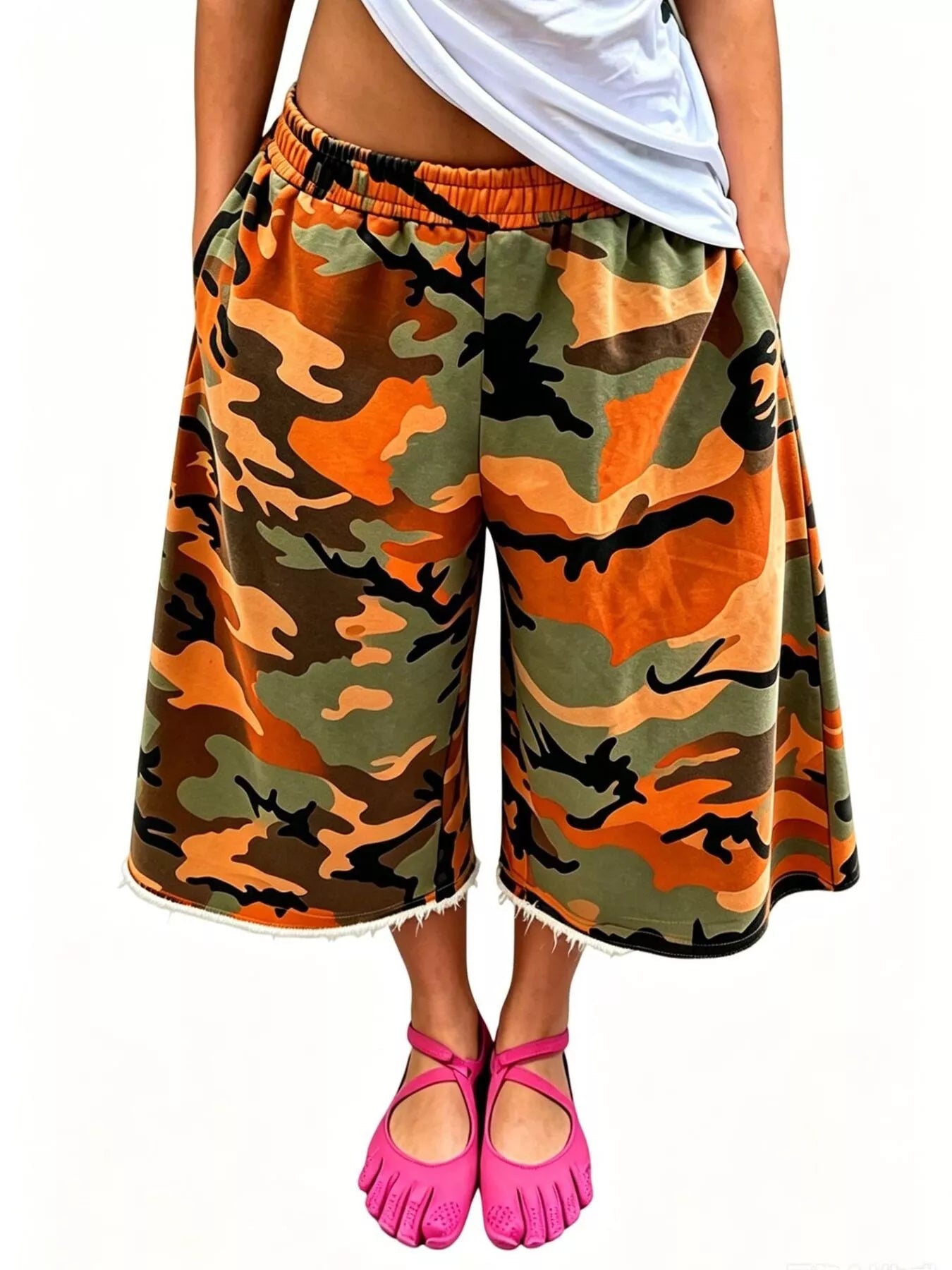 Wide-Leg Cropped Sweatpants with Raw Hem