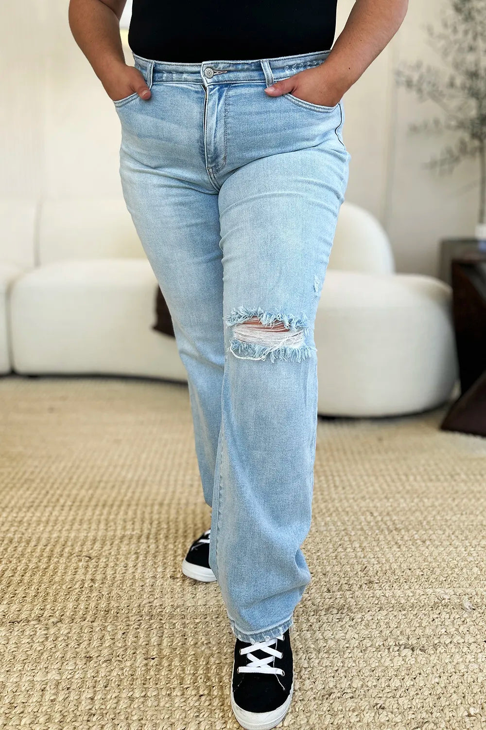 Judy Blue High Waist Distressed Straight Jeans in Light