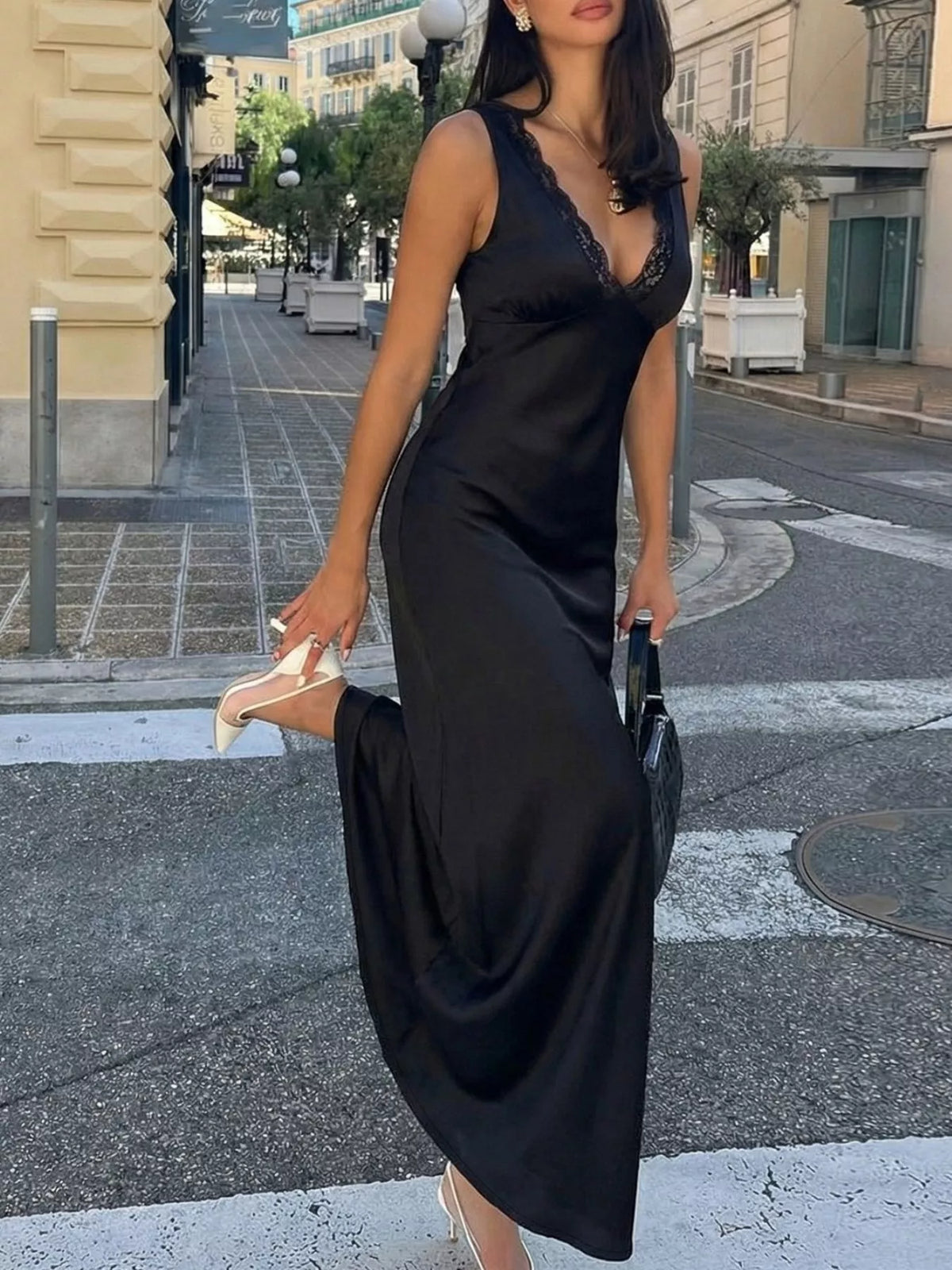 Lace Trim V-Neck Sleeveless Maxi Dress in Black