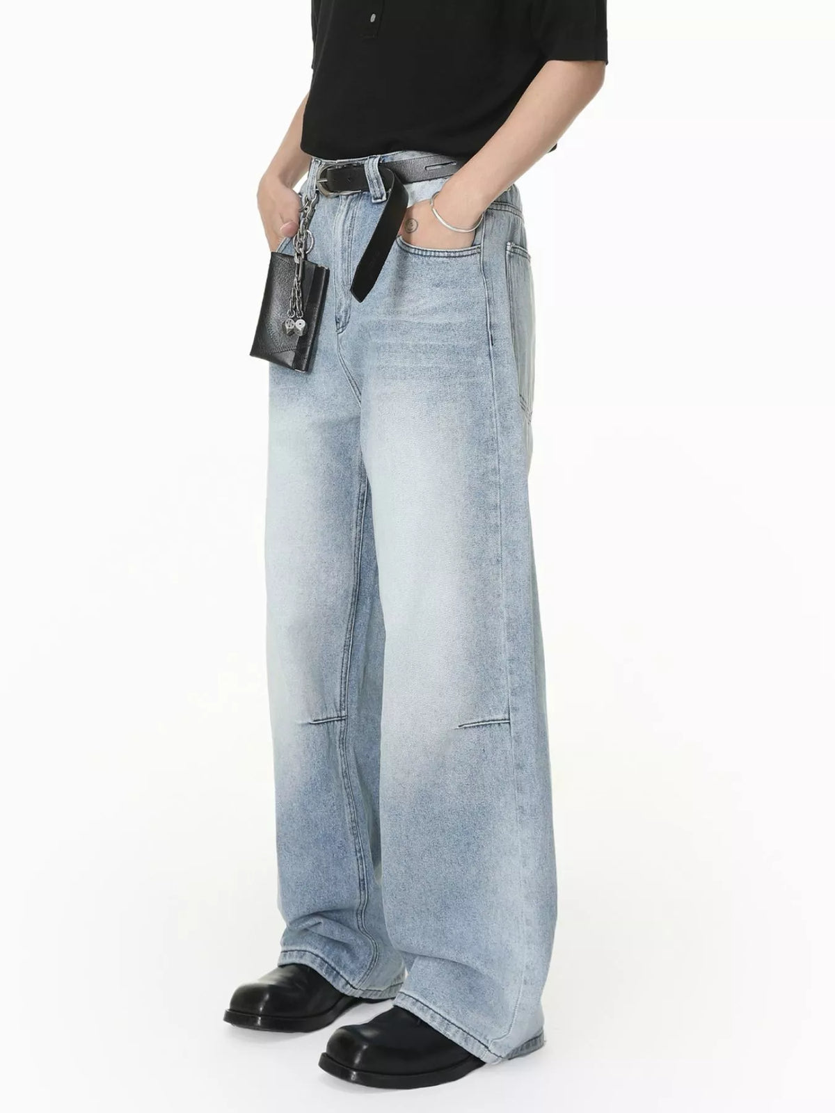 Distressed Washed Wide-Leg Jeans in Blue by DashingTogs