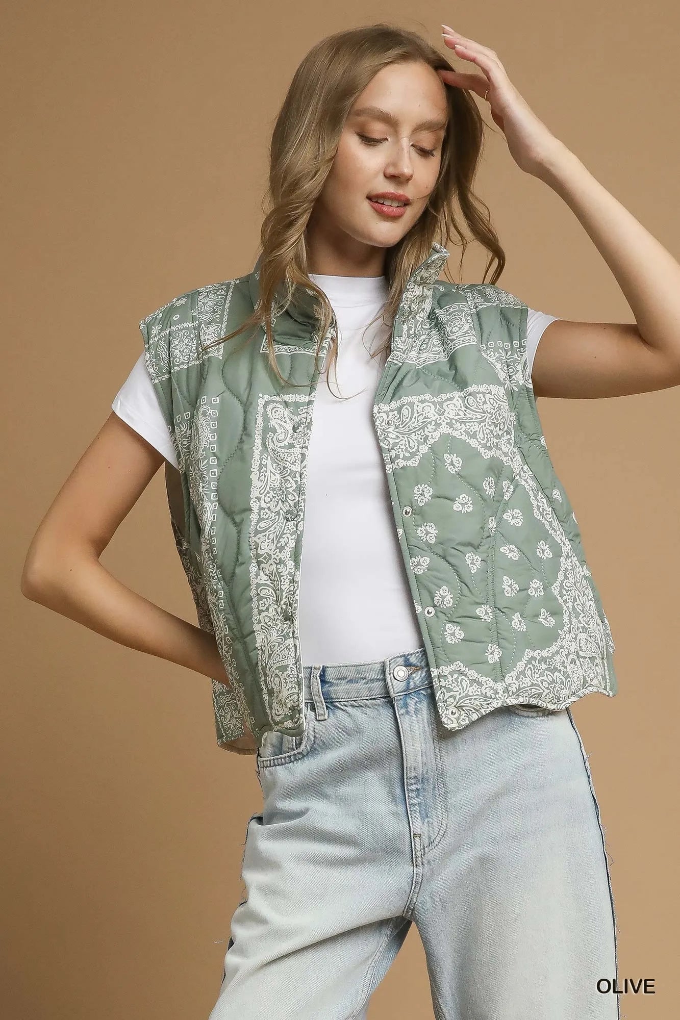 Umgee Bandana Print Puffer Vest in Olive