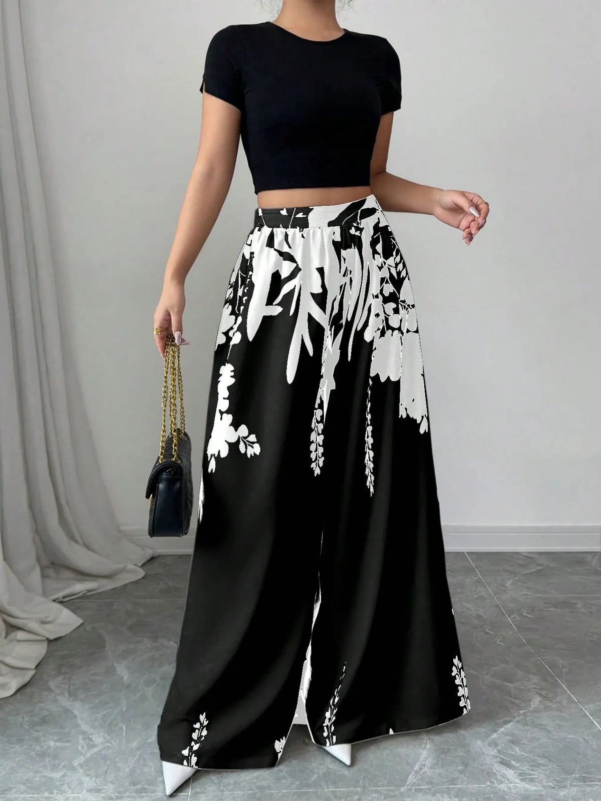 Pleated Printed Wide-Leg Pants
